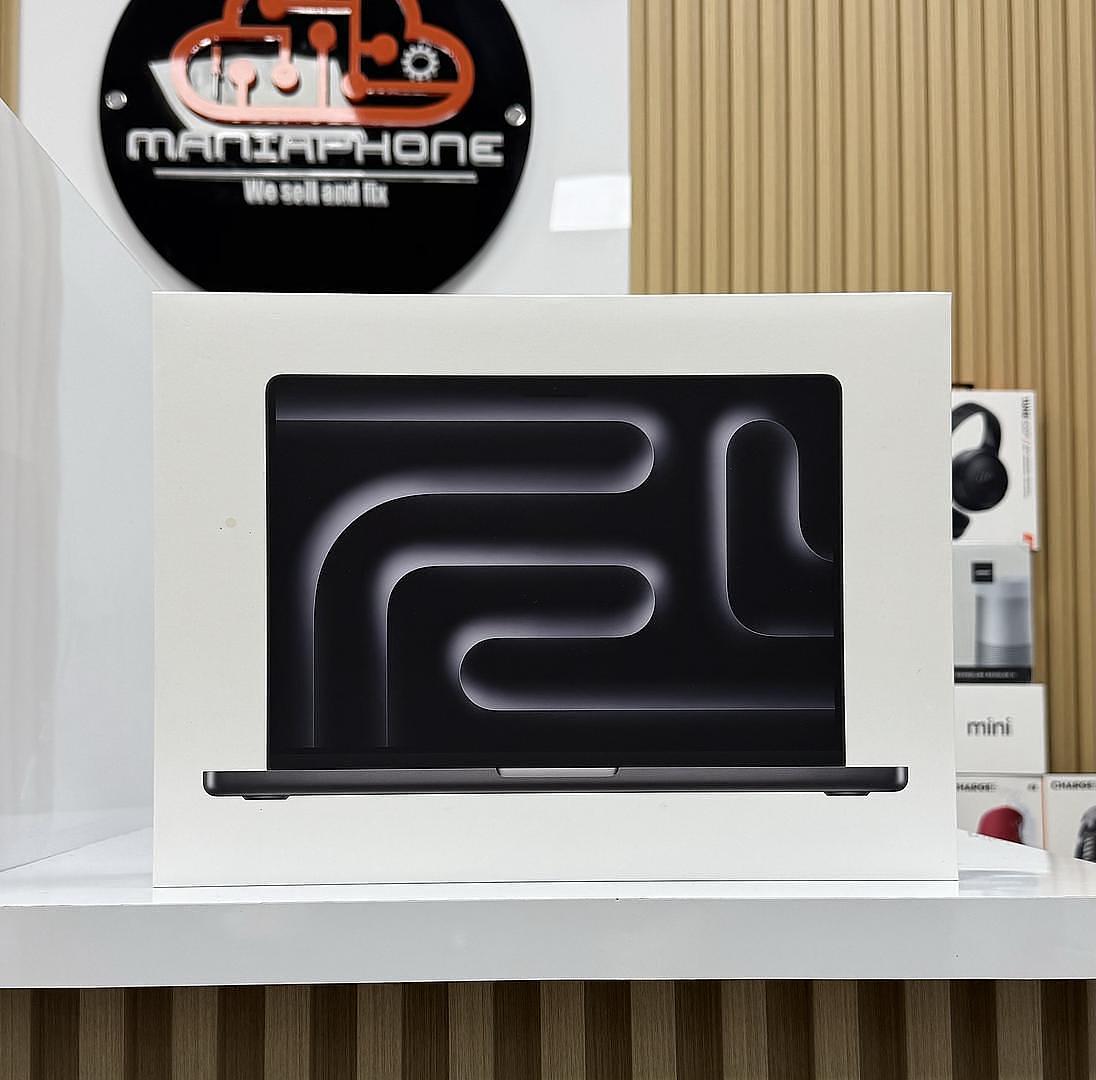 computadoras y laptops - MacBook Pro 14” 16GB RAM 512GB SSD Chip M4 Selladas  1