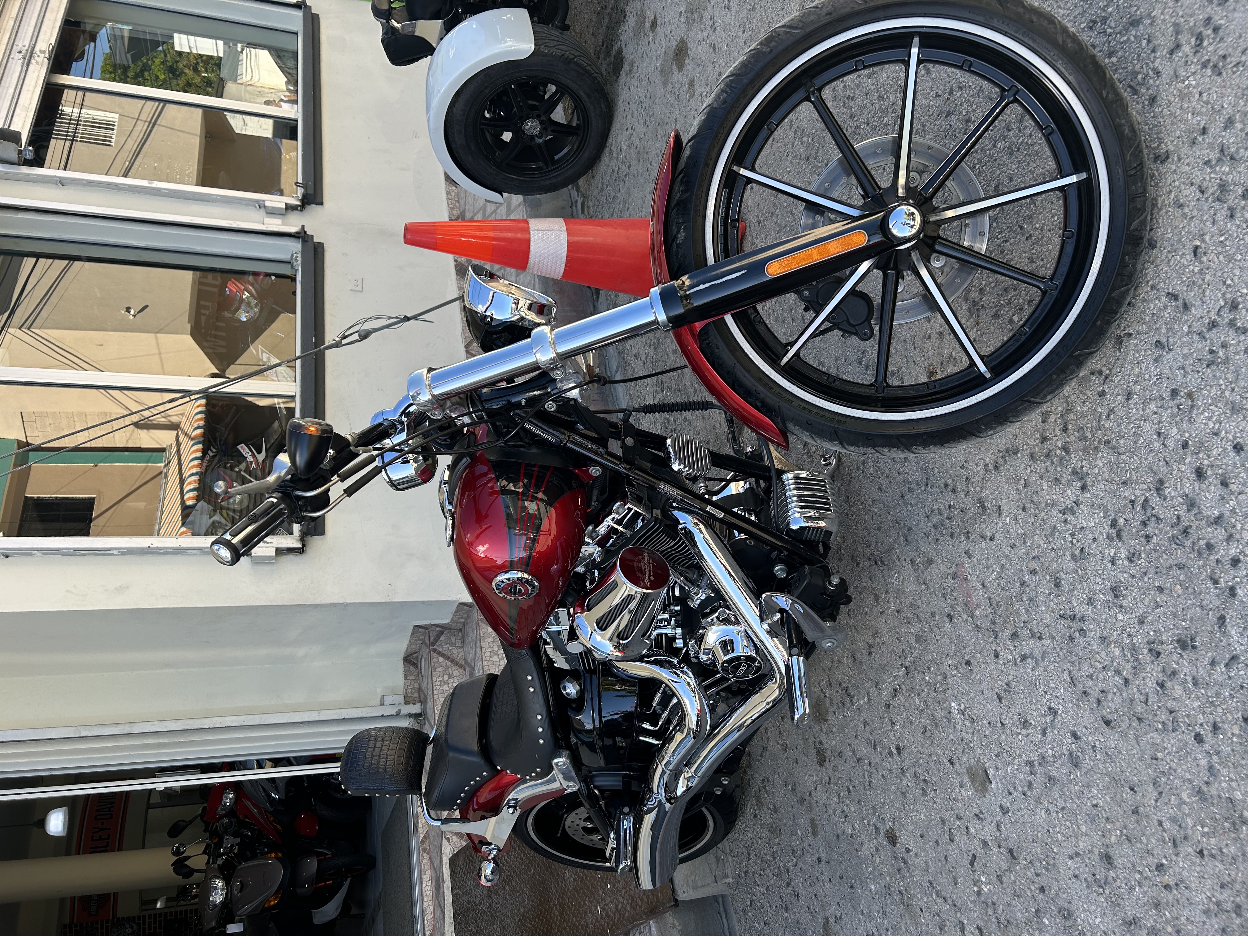 motores y pasolas - Harley Davidson Breakout 103 año 2013 2
