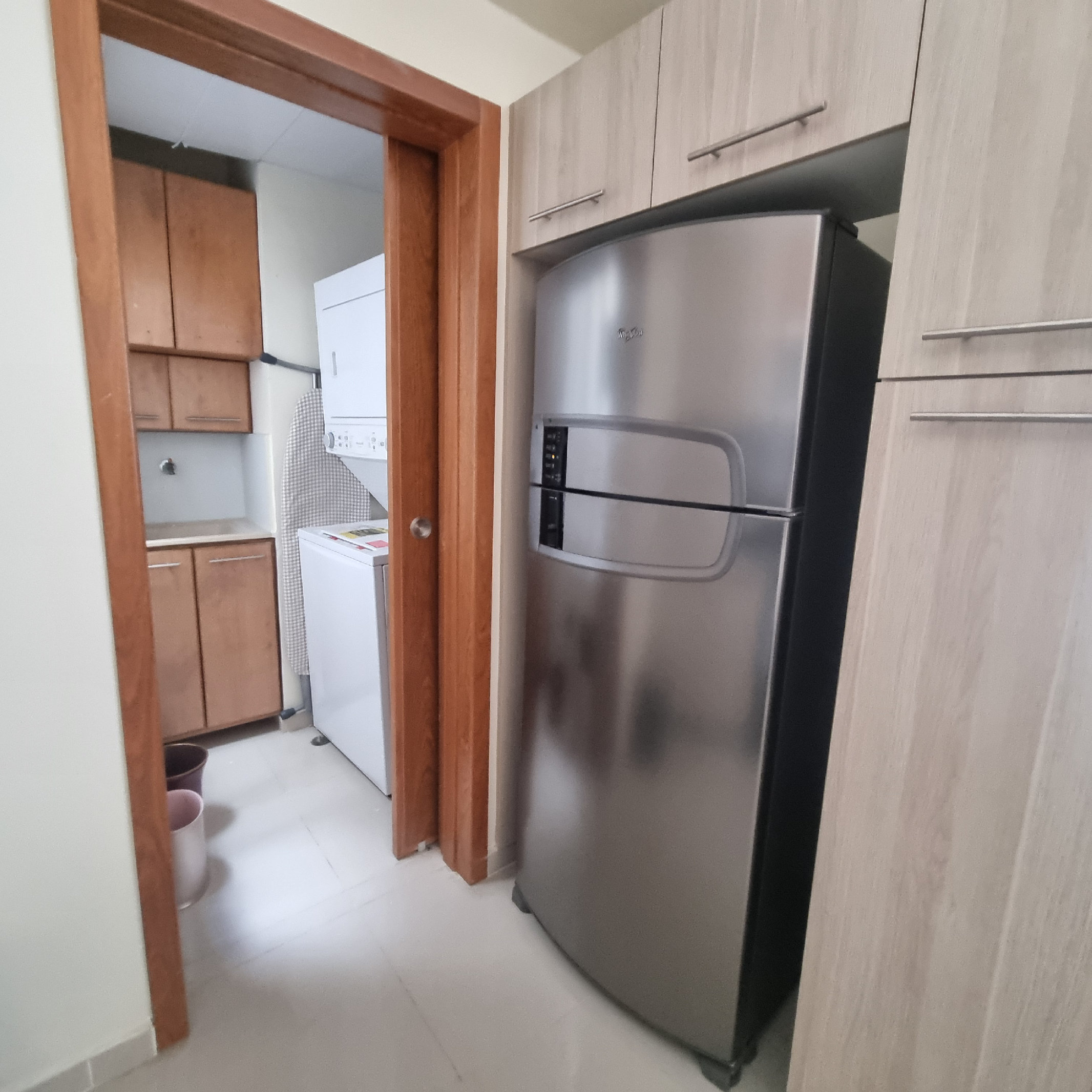 apartamentos - *EN EL VERGEL IMPECABLE TORRE  IDEAL PARA EJECUTIVO PERFECTA UBICACION*

 4