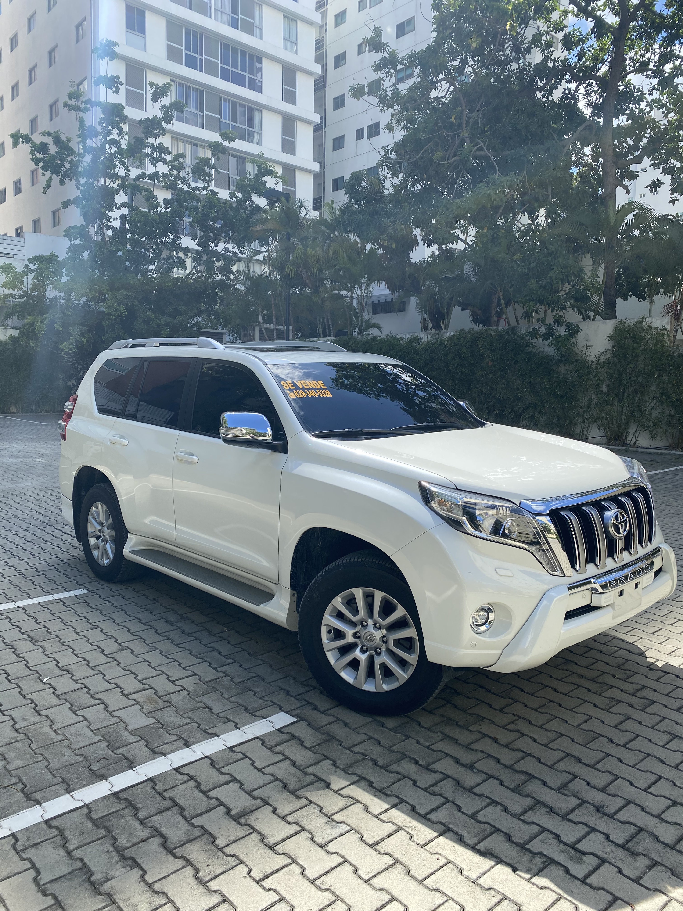 jeepetas y camionetas - Toyota Land Cruiser Prado VX-L En excelentes condiciones.  solo dueño desde 2017 2