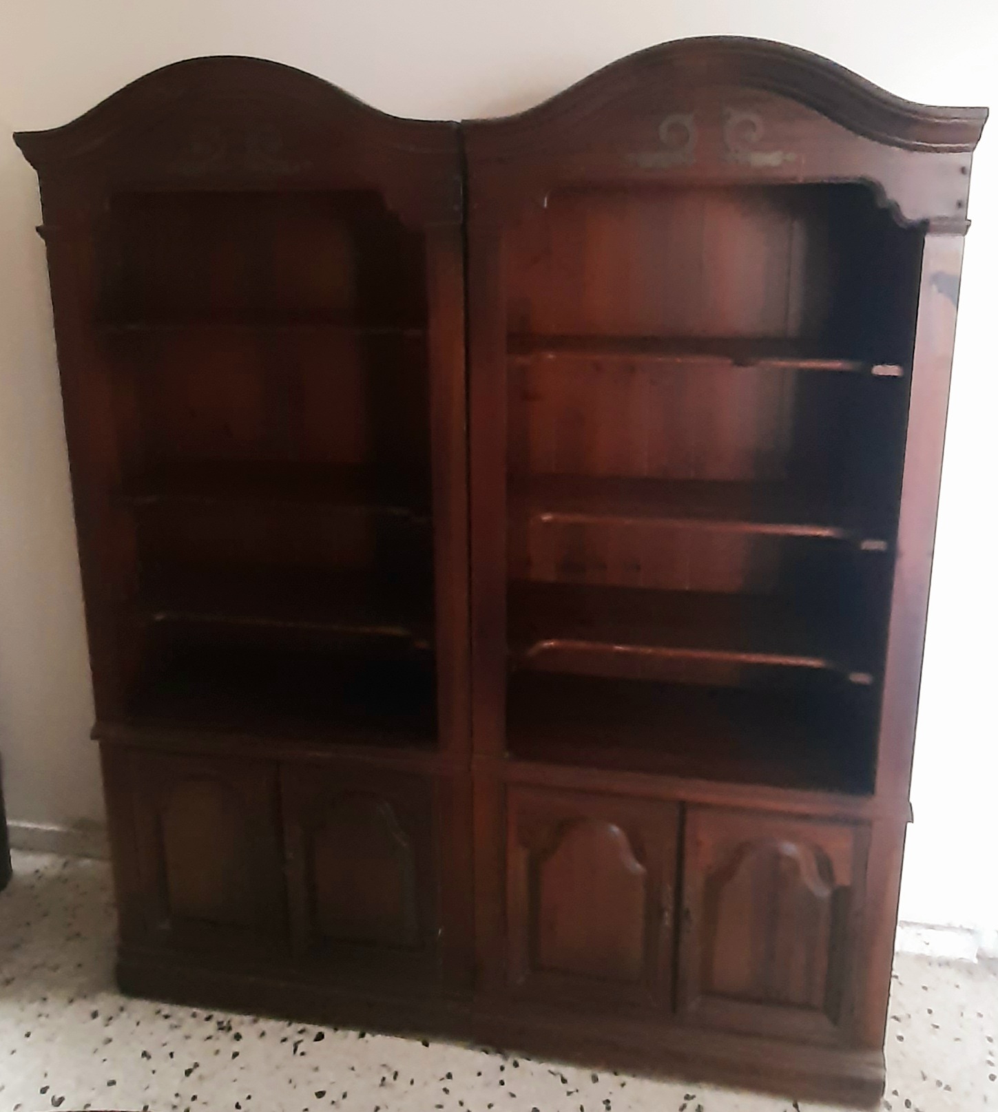 muebles y colchones - CREDENZA DE CAOBA 2
