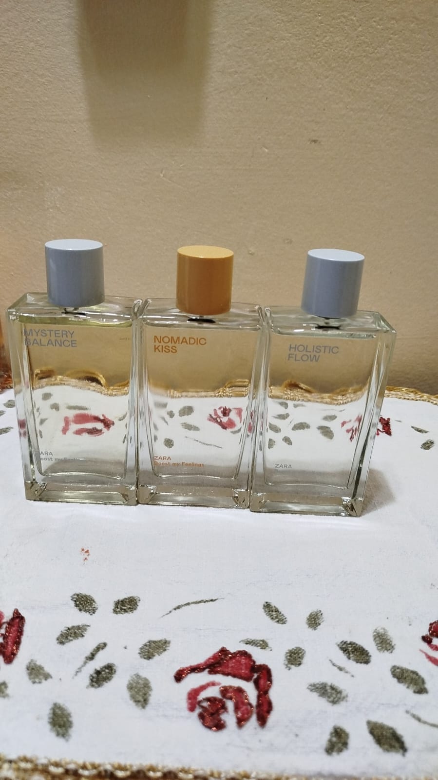salud y belleza - Perfumes Zara a RD$ 1,100 cada uno. 1