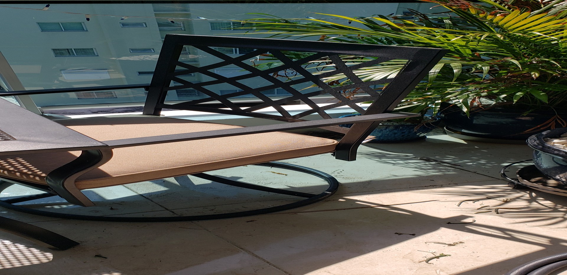 muebles y colchones - MESA Y 2 SILLAS DE EXTERIOR ACERO INOXIDABLE con colchones nuevos 5