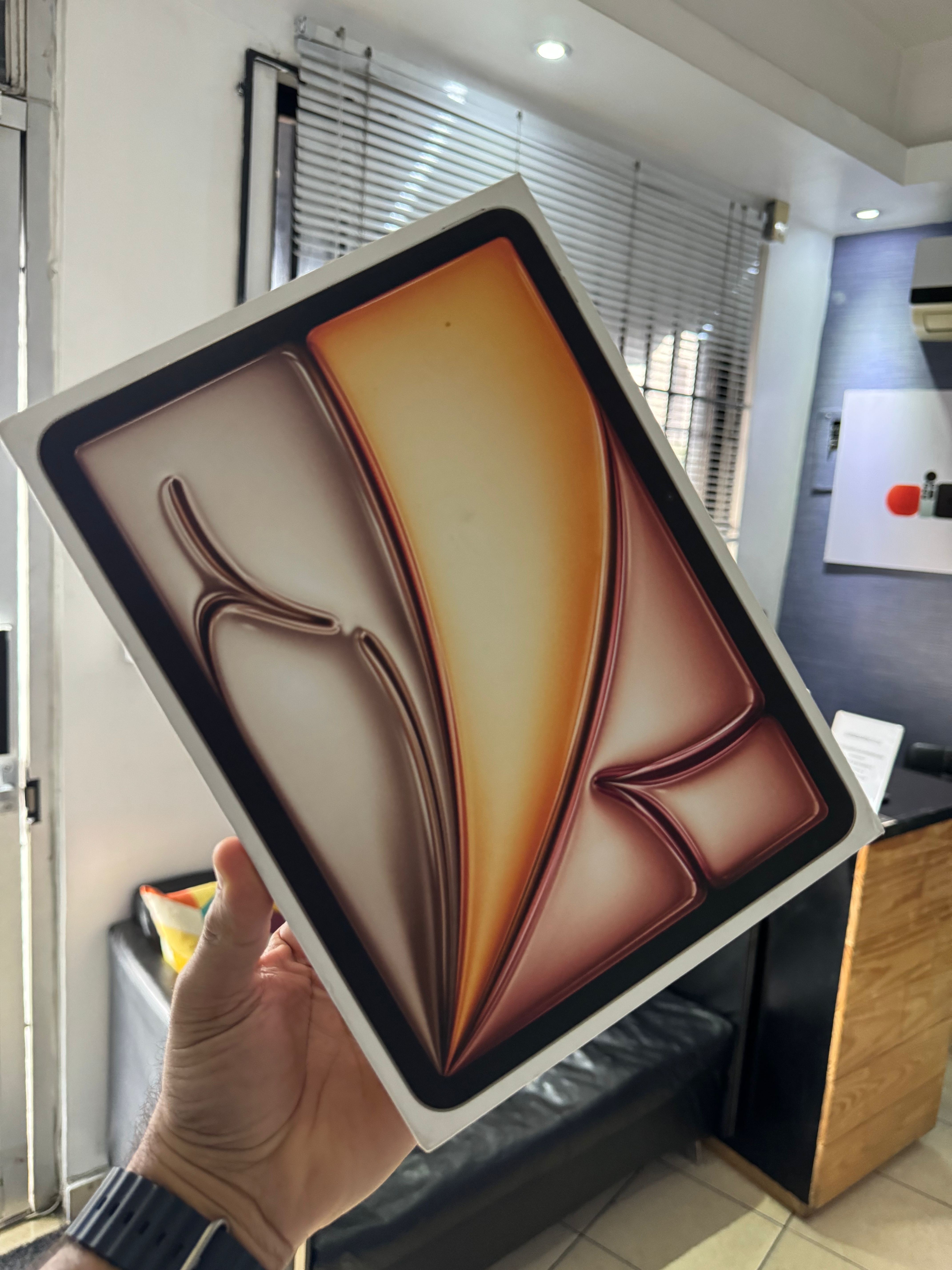 celulares y tabletas - iPad Air 6ta Gen 11-inch 128GB Wi-Fi RD$ 37,500 NE 0