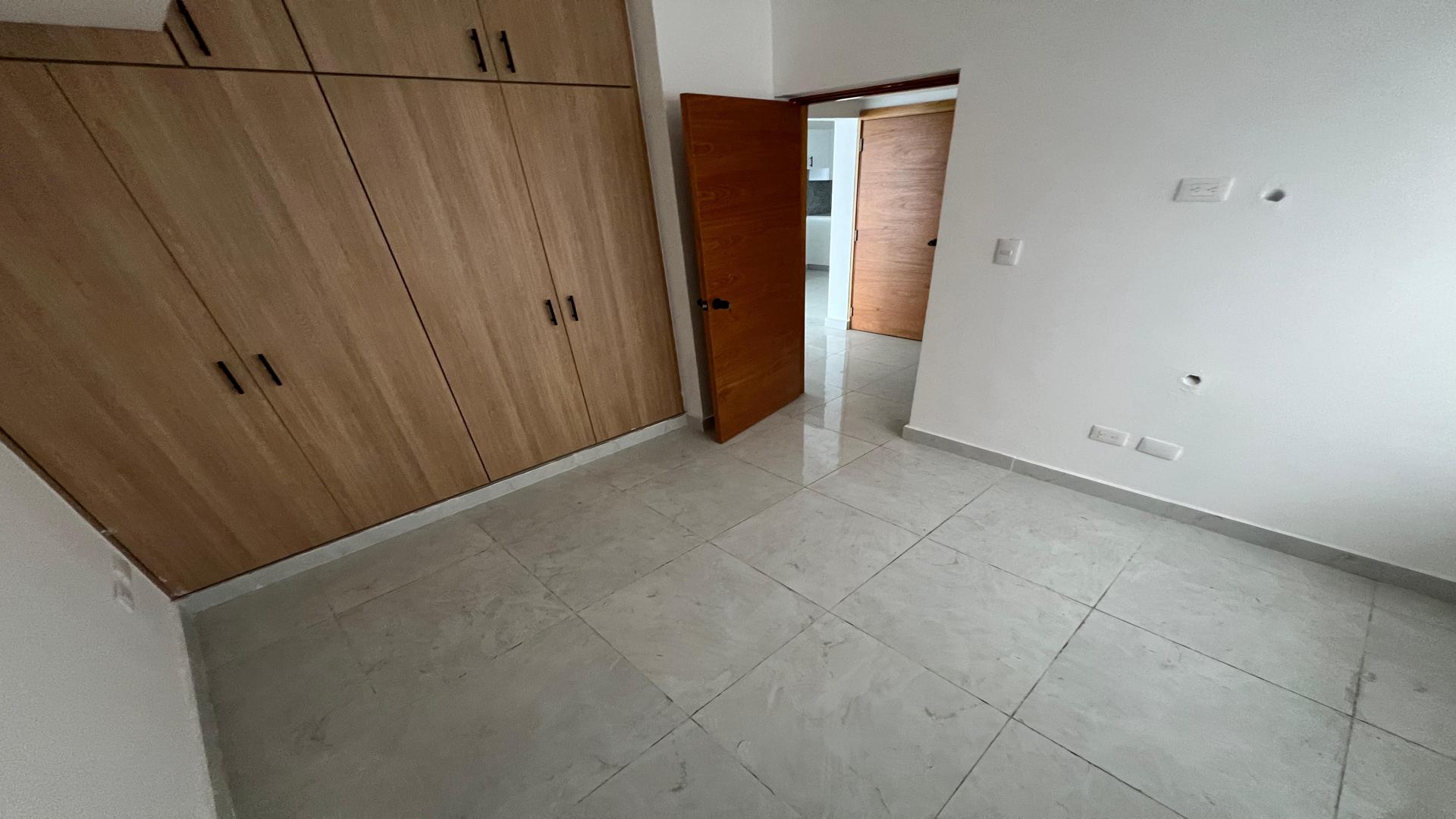 apartamentos - Apartamento Nuevo en Venta en Don Honorio 8