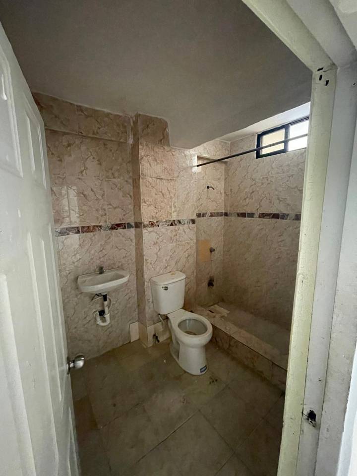 oficinas y locales comerciales - Edificio comercial Y residencial en venta 1