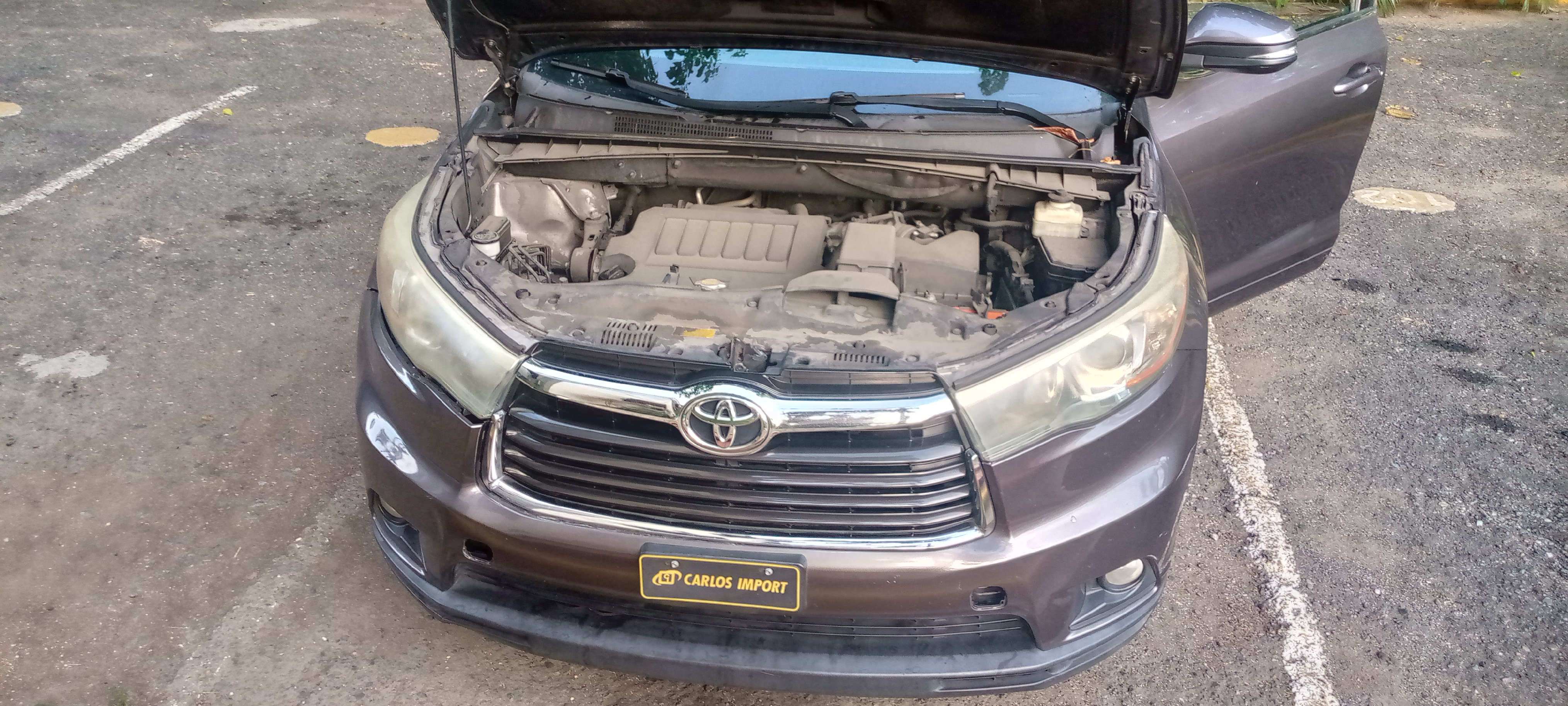 jeepetas y camionetas - Vendo . único dueño  1