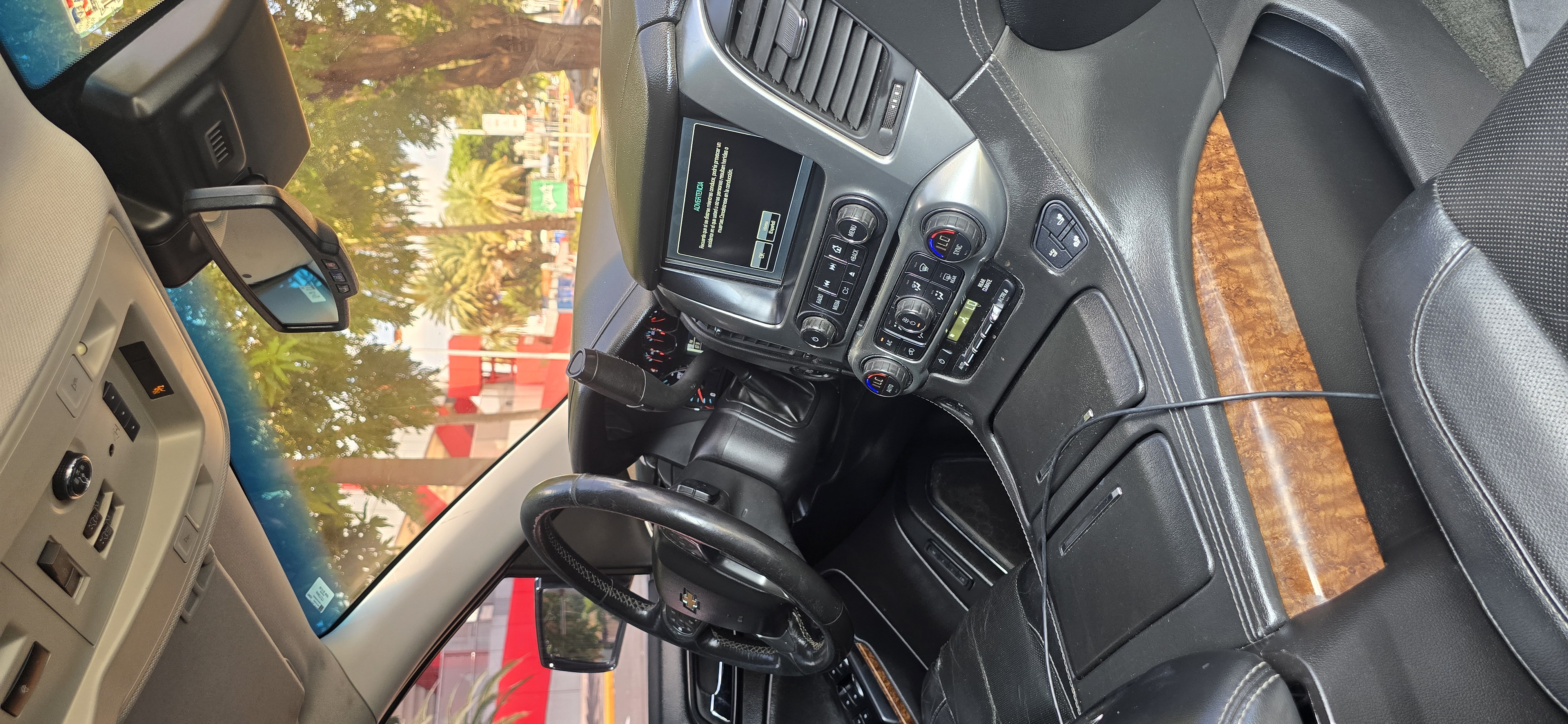 jeepetas y camionetas - Chevrolet Tahoe LTZ 2016 4x4 8
