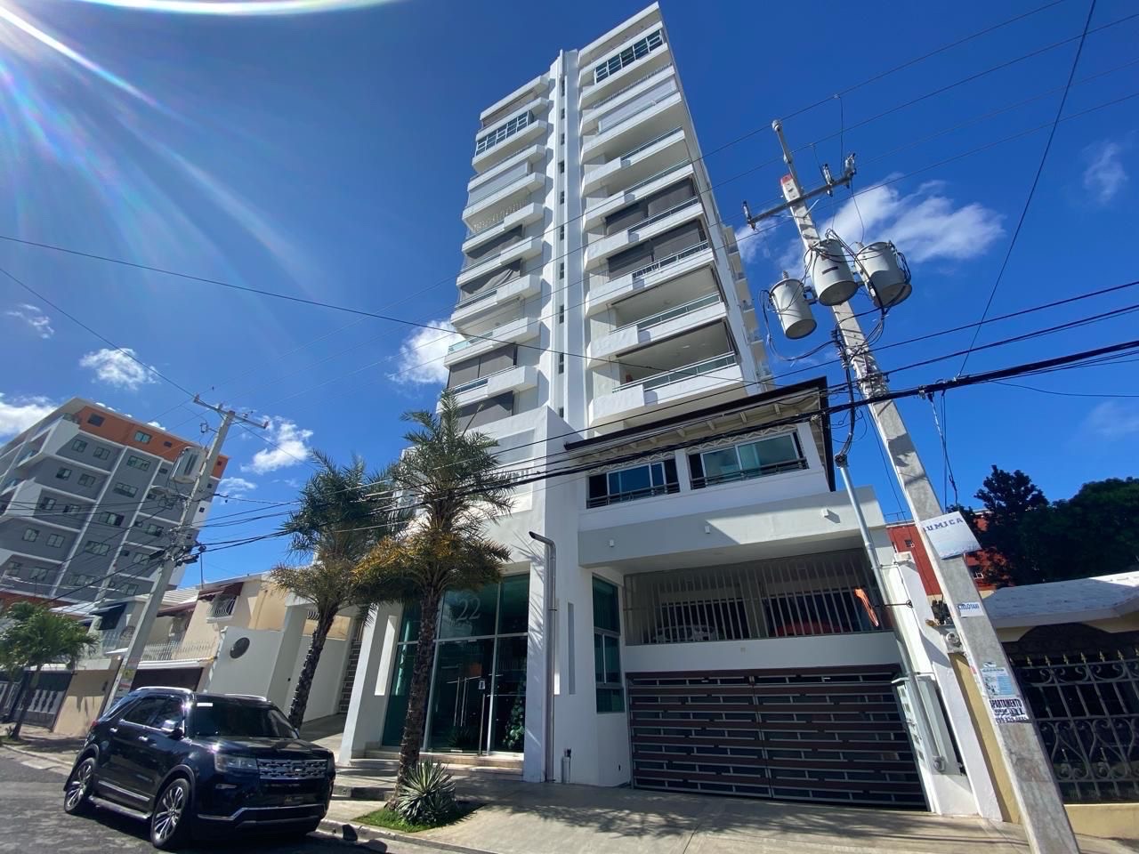 apartamentos - venta de penthouse en Merlot 3 Alma Rosa 1 de 336mts con jacuzzi Santo Domingo  0