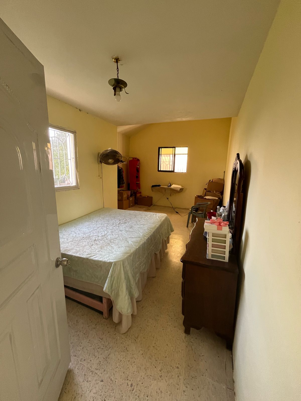 casas - Casa en Alquiler en Bella Vista 5