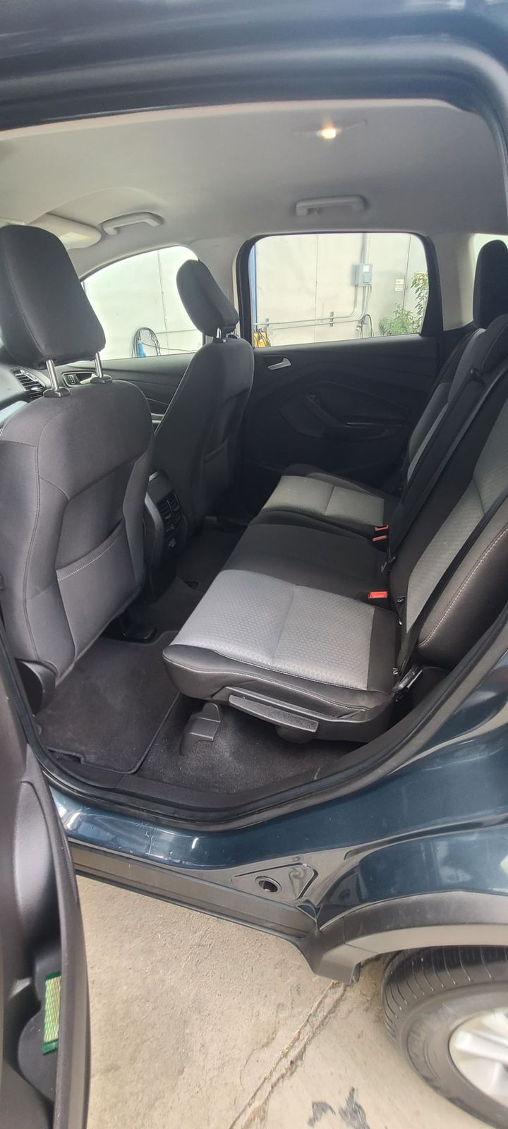 jeepetas y camionetas - Ford Escape SE 2019, Excelente condiciones  8