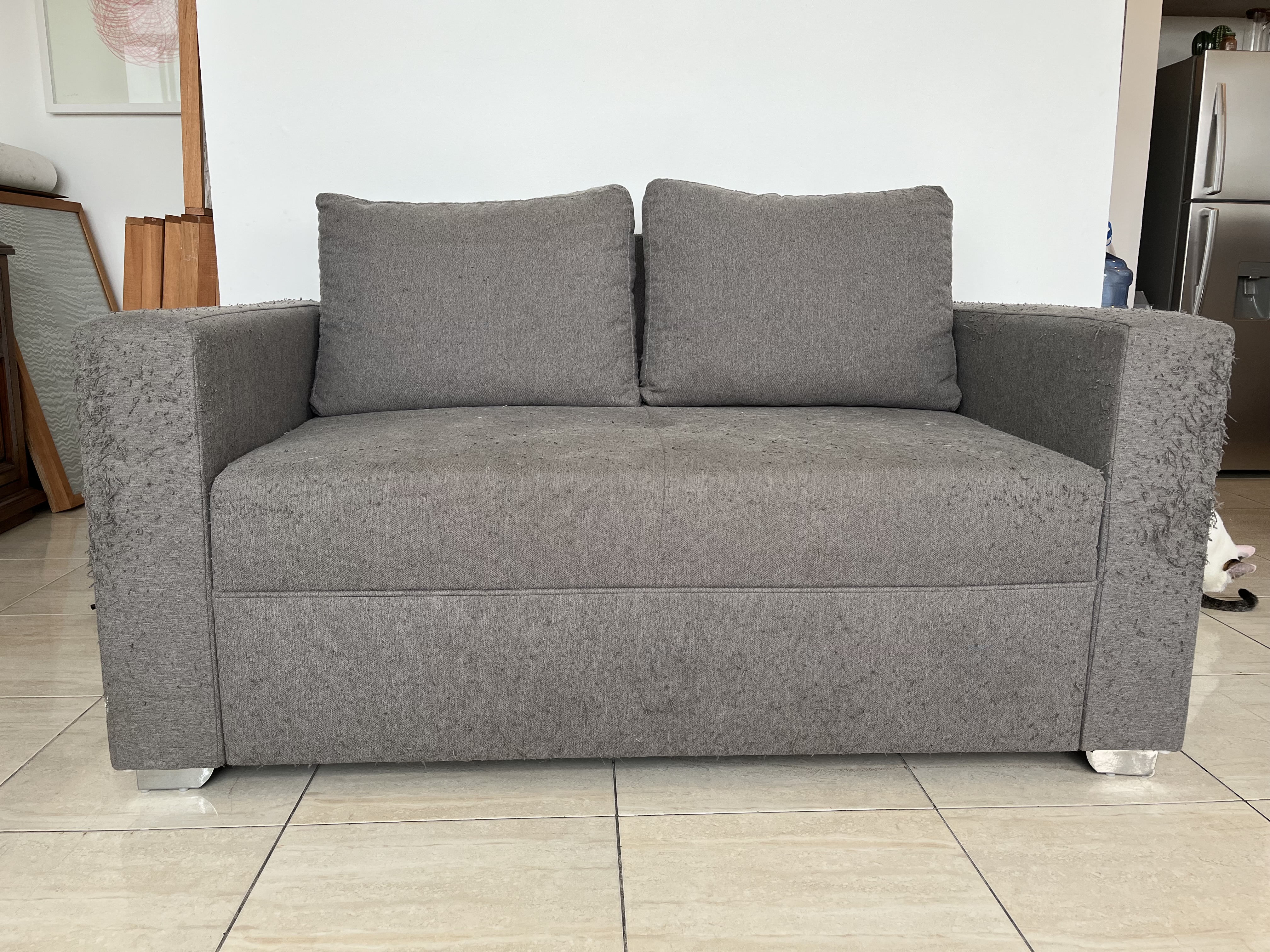muebles y colchones - Para Tapizar Mueble de 2 plazas. Precio negociable. 