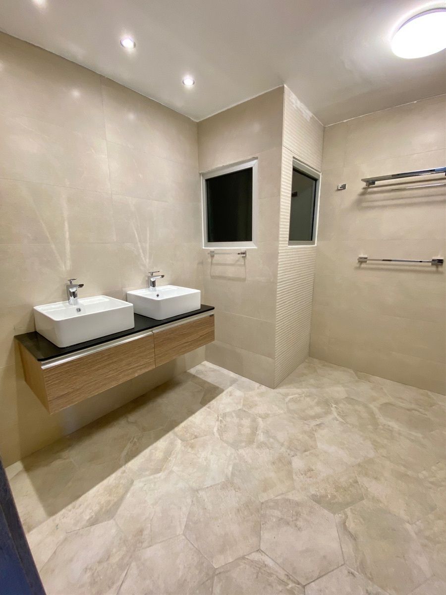 penthouses - PENTHOUSE EN VENTA EN EVARISTO MORALES DE 3 HABITA 1