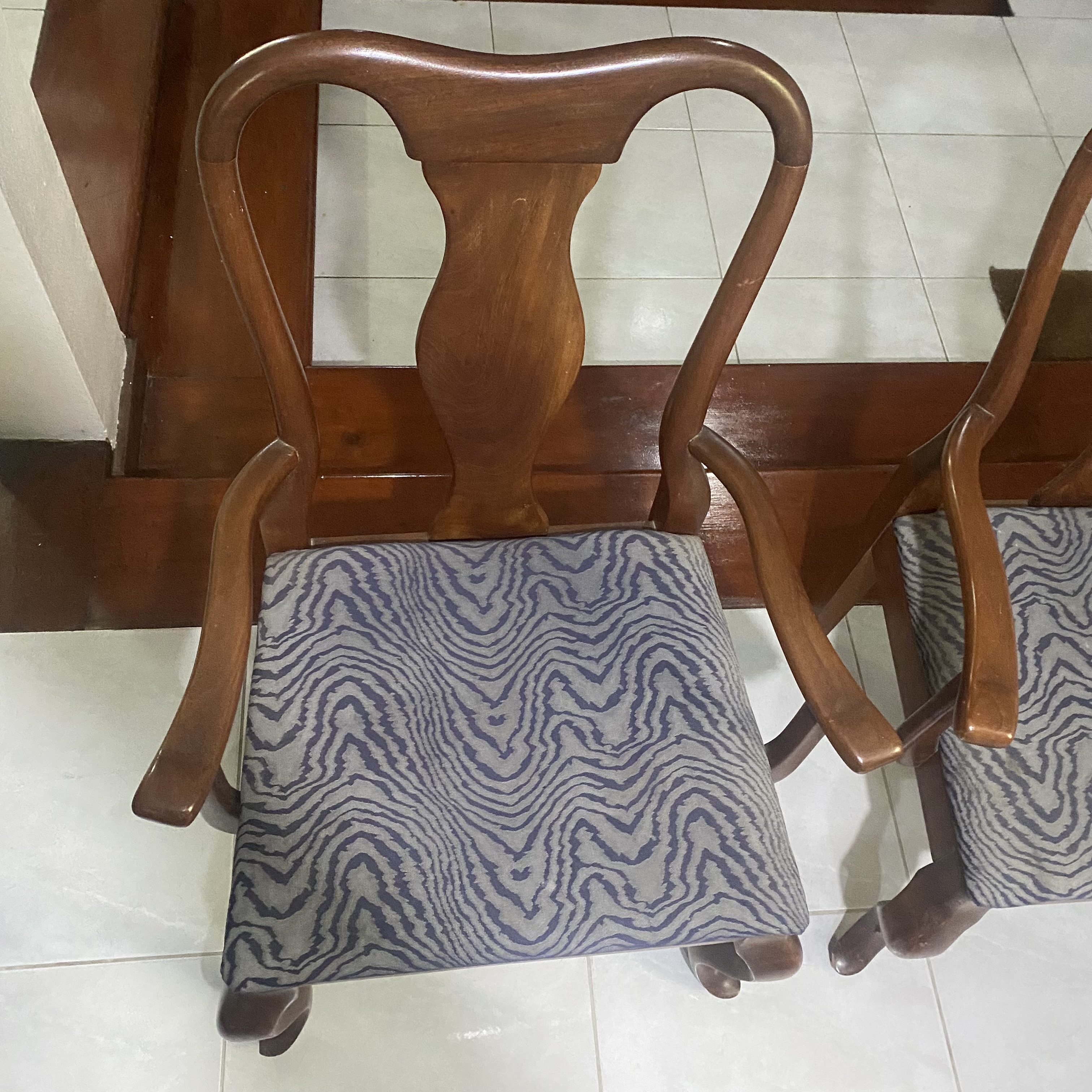 muebles y colchones - Sillas comedor y sala caoba 1