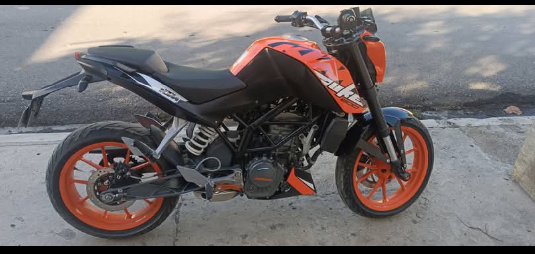 motores y pasolas - ¡KTM Duke 200 2020 a buen precio!