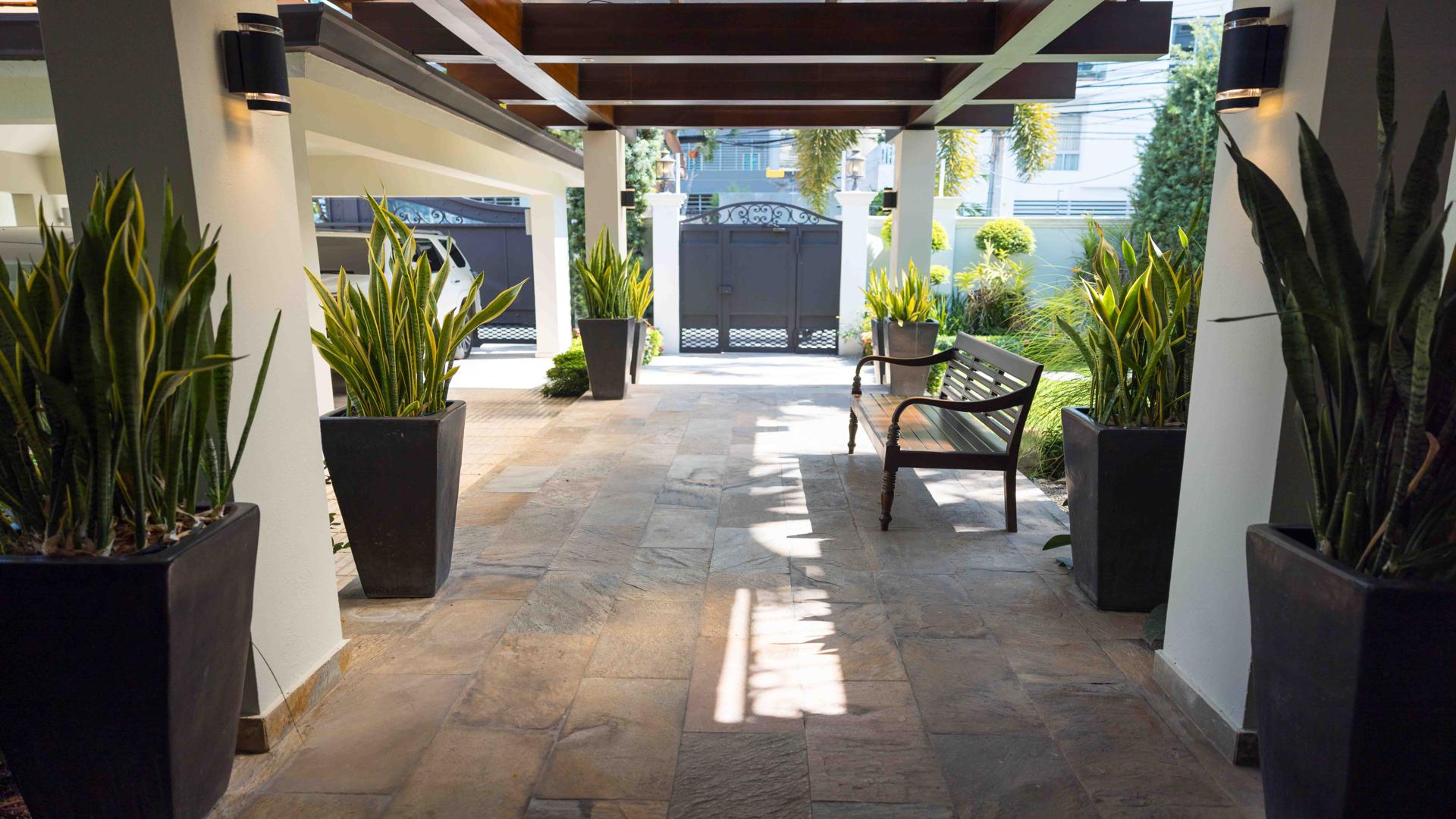 casas - Casa Elegante en Alquiler a pocos metros de la Winston Churchil 3