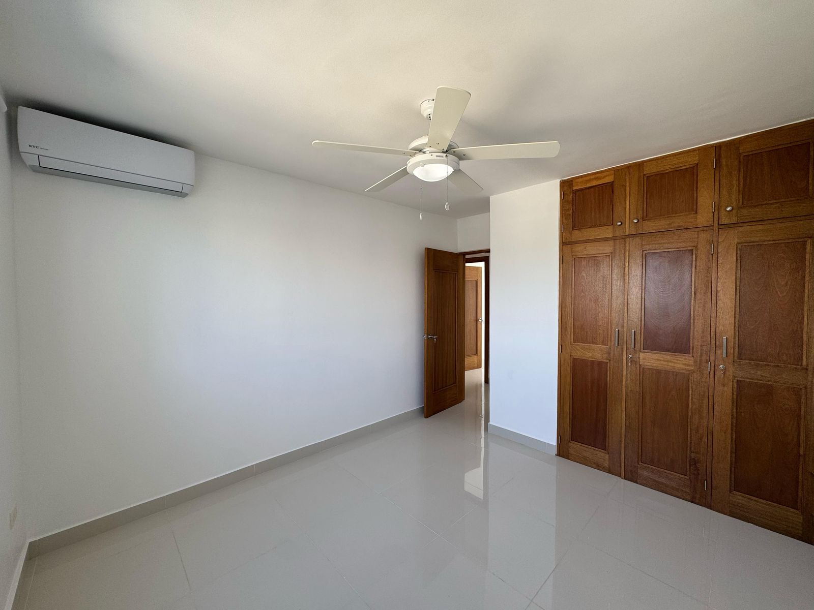 apartamentos - Alquiler hermoso apartamento en Residencial Loira 3