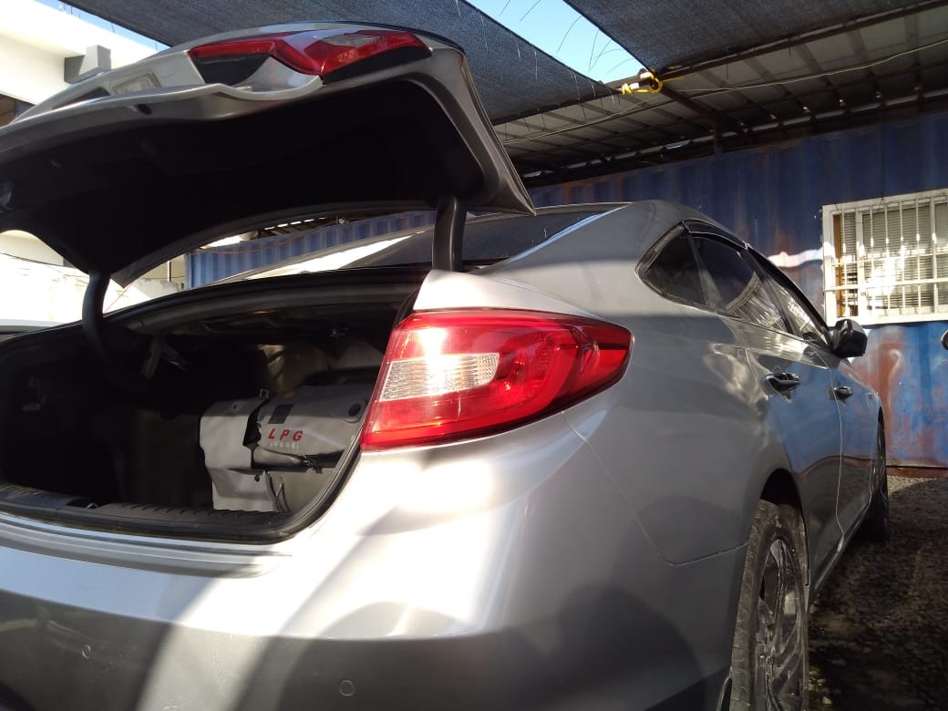 carros - HYUNDAI SONATA LF 2017 GRISDESDE: RD$ 675,100.00 6