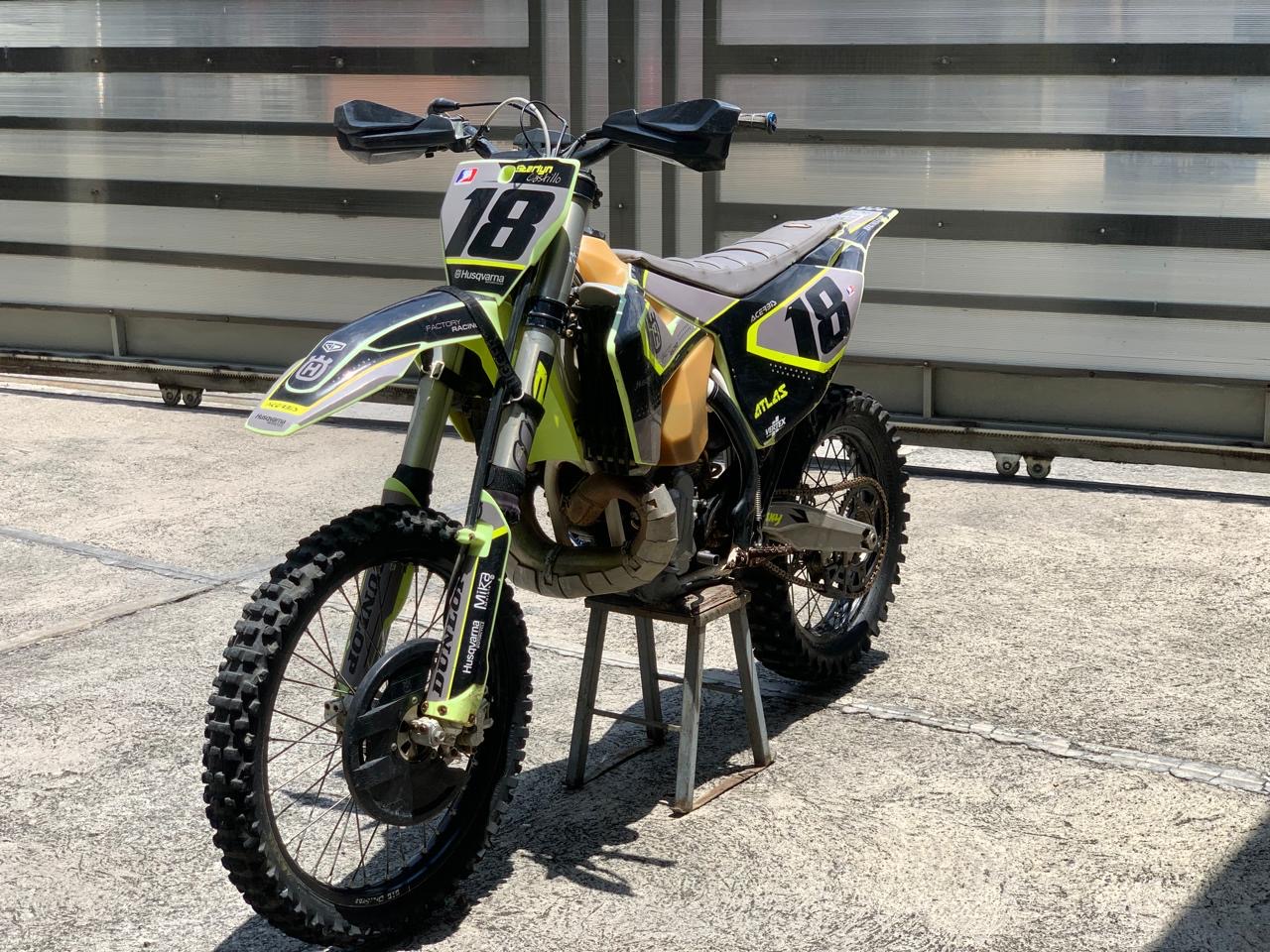 motores y pasolas - Enduro husqvarna 2017 250cc 2T