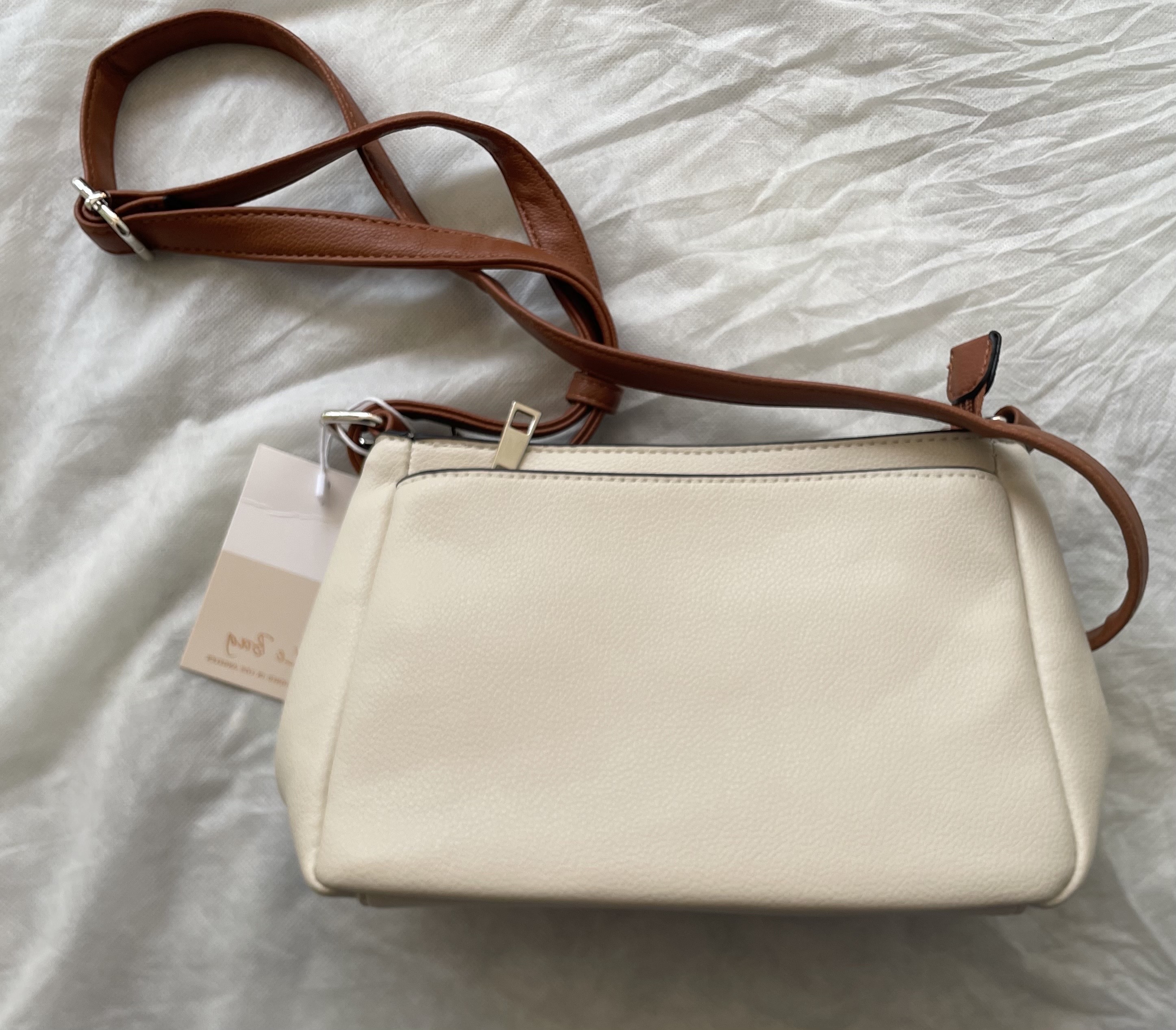 carteras y maletas - Ventas de carteras medio uso traídas de USA  3