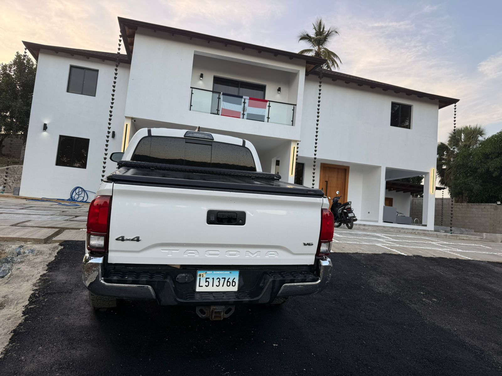 jeepetas y camionetas - Toyota tacoma 2019 5