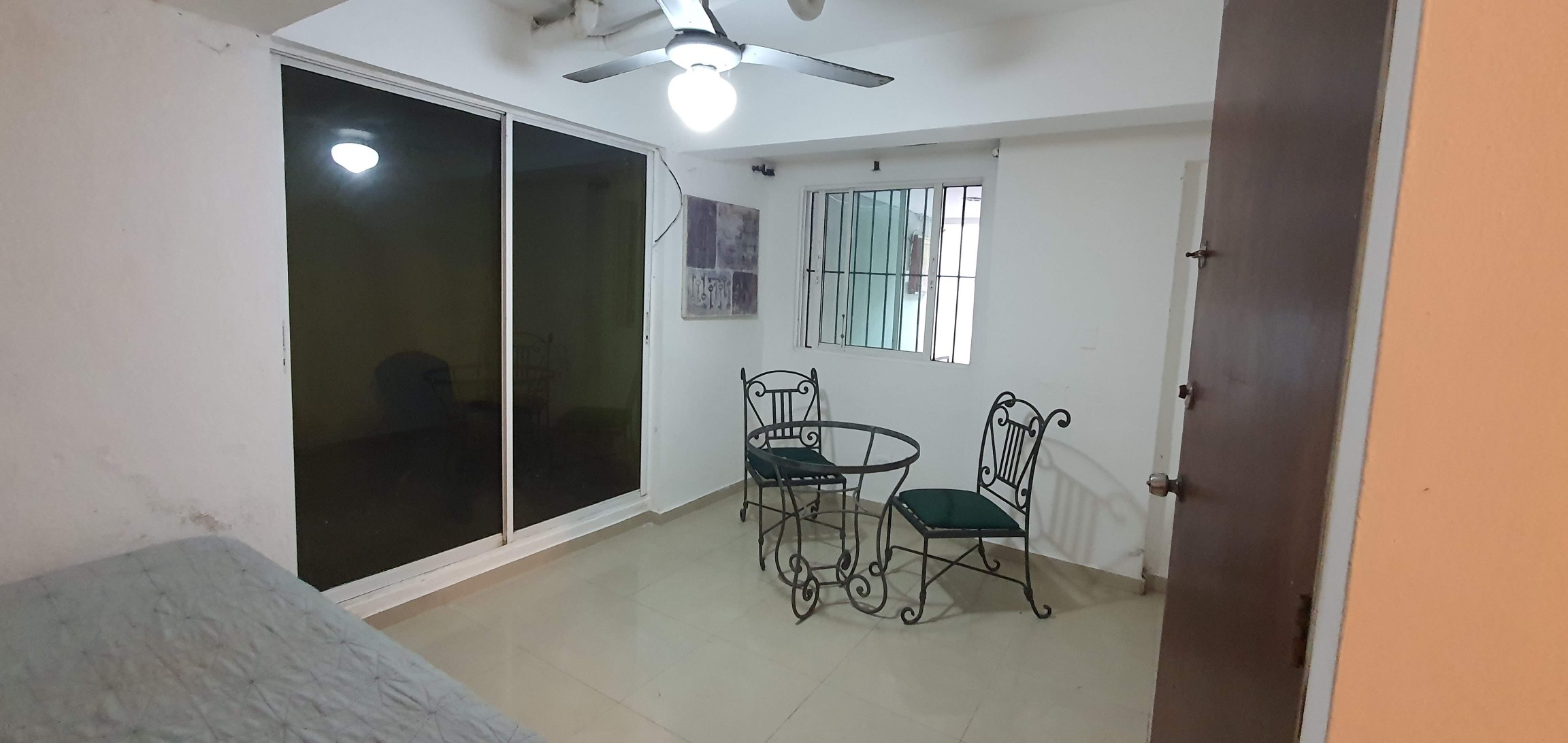 habitaciones y viviendas compartidas - Habitación estudio primera planta 3