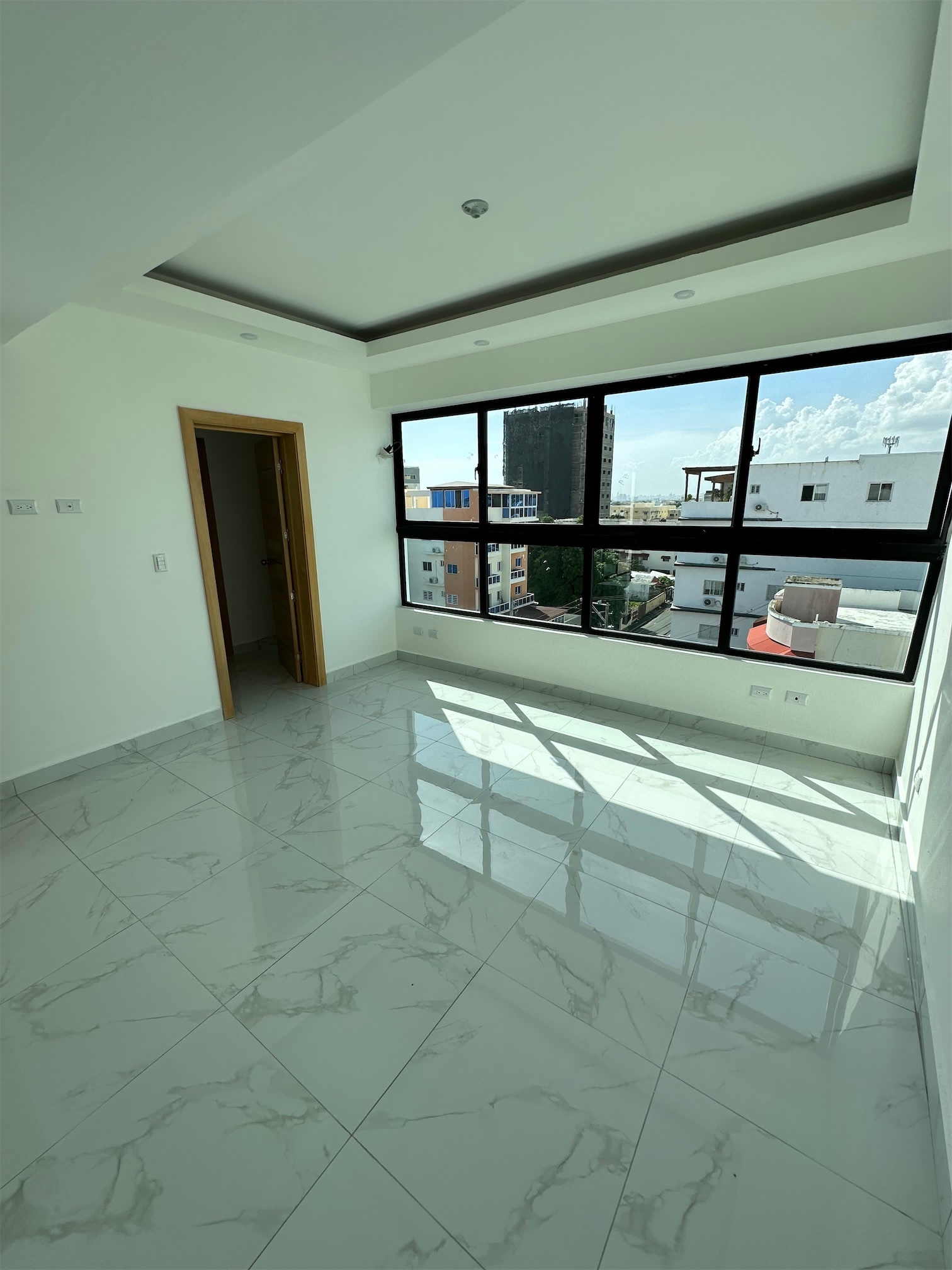 apartamentos - Venta de penthouse en reparto los 3 ojos con 187mts Santo Domingo este  4