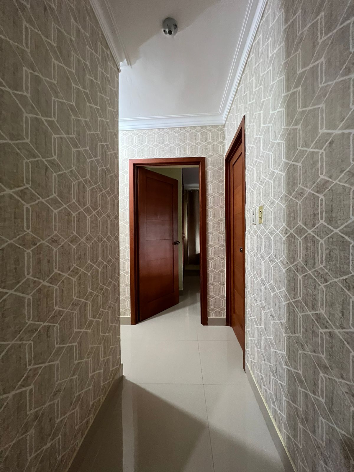 apartamentos - Apartamento en Venta en Alma Rosa I, 3H, 2B, 1P, 3re Nivel 1