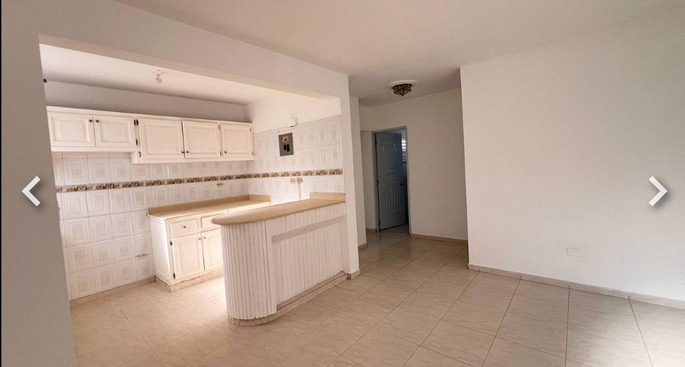 casas - Casa en Venta en Santiago  5