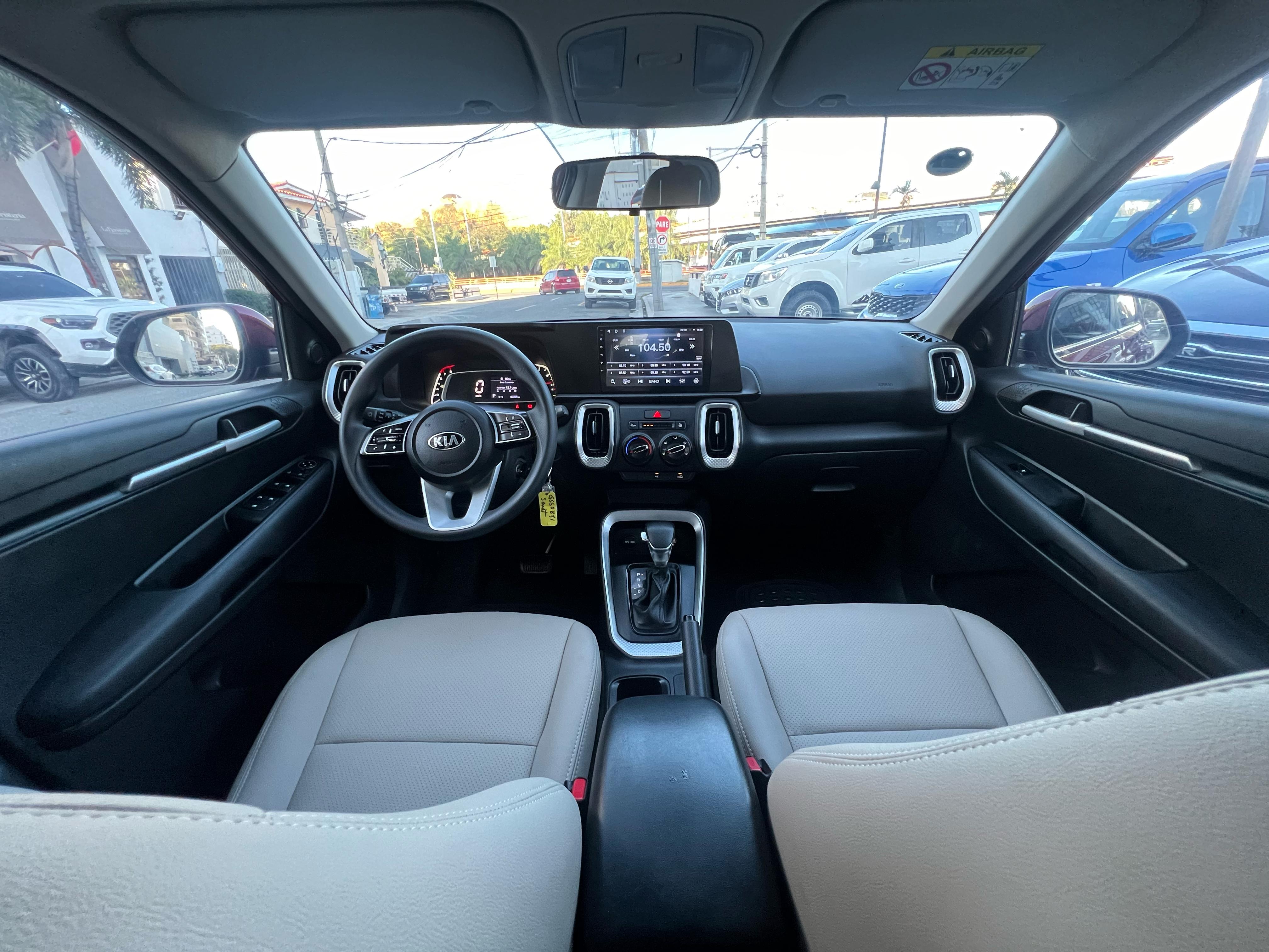 jeepetas y camionetas - KIA SONET 2022 INTERIOR EN PIEL 6