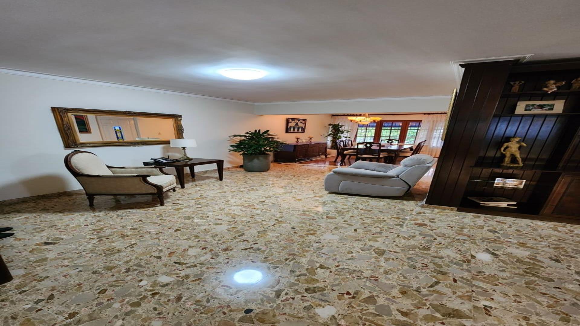 apartamentos - Se vende amplio apartamento en Piantini 1