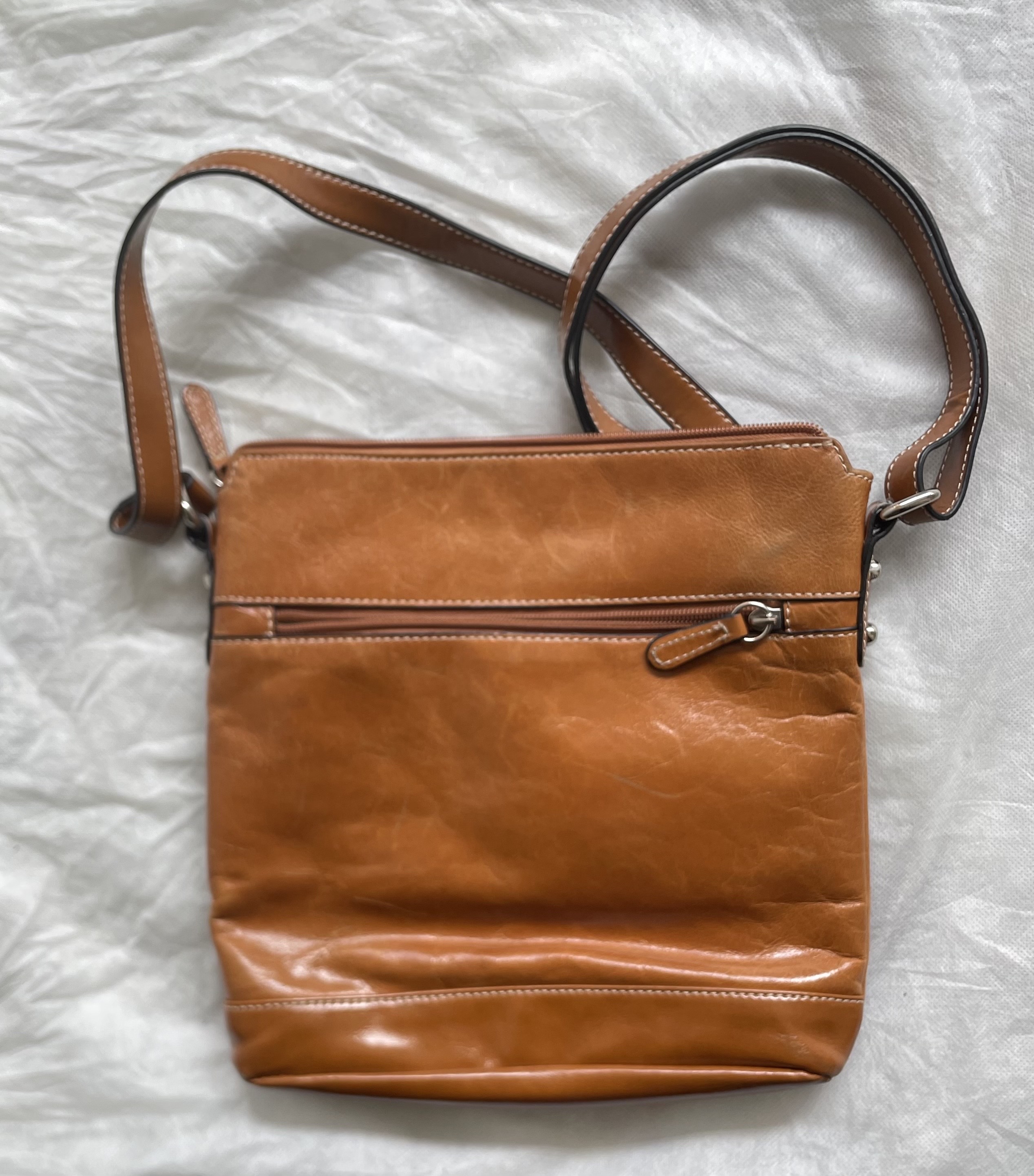 carteras y maletas - Ventas de carteras medio uso traídas de USA  4