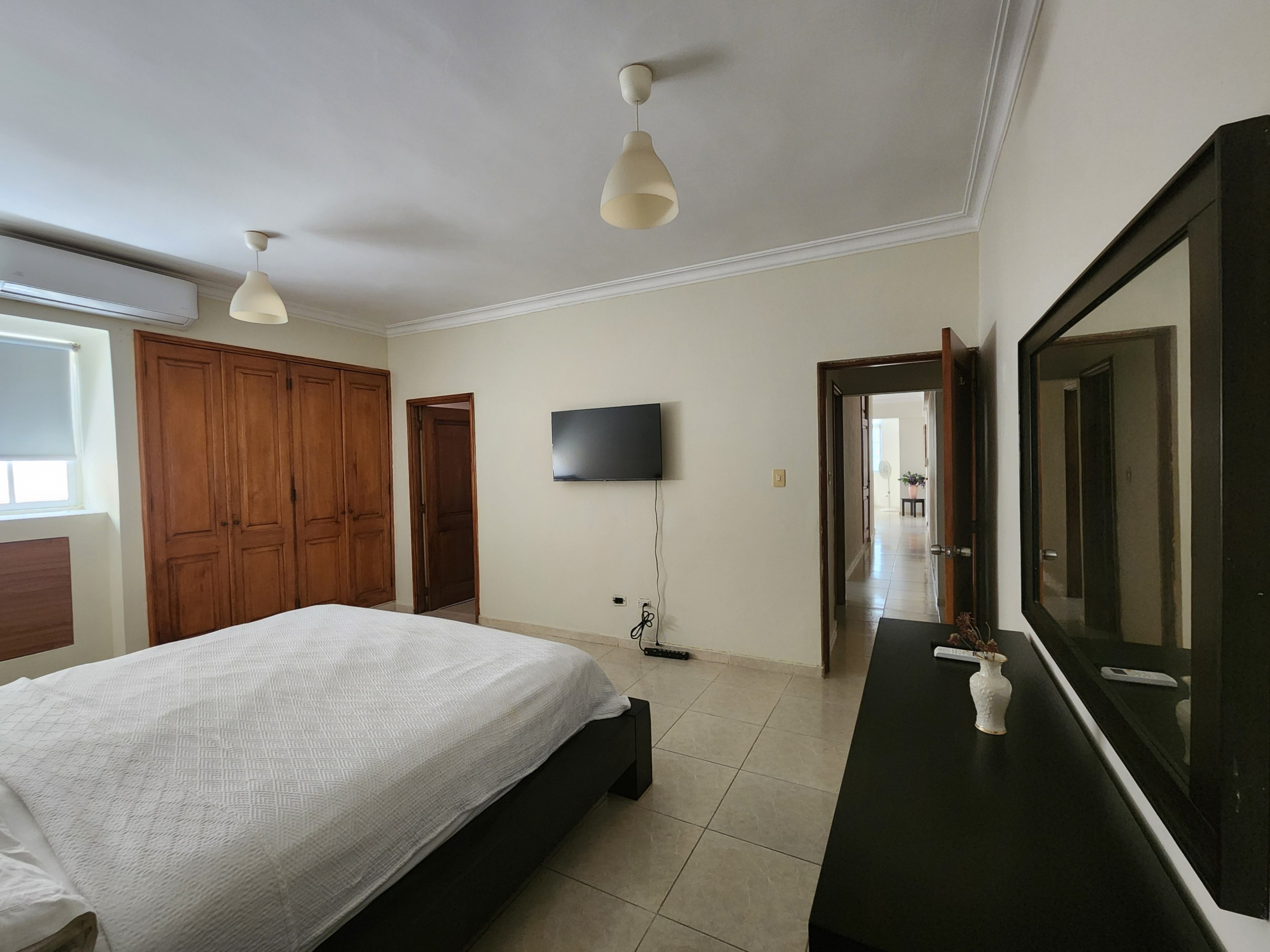 apartamentos - ALQUILO APTO. AMUEBLADO 2 HABS. CON PATIO INTERIOR 5