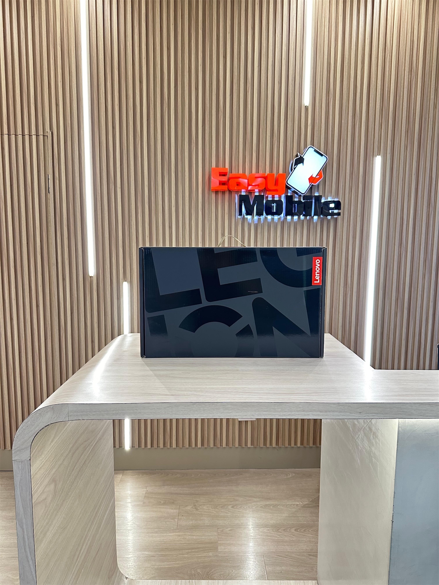 computadoras y laptops - LENOVO LEGIONPRO 7 16" | 240HZ | 19 13900HX | 16GBRAM | 1TB SSD | RTX 4080