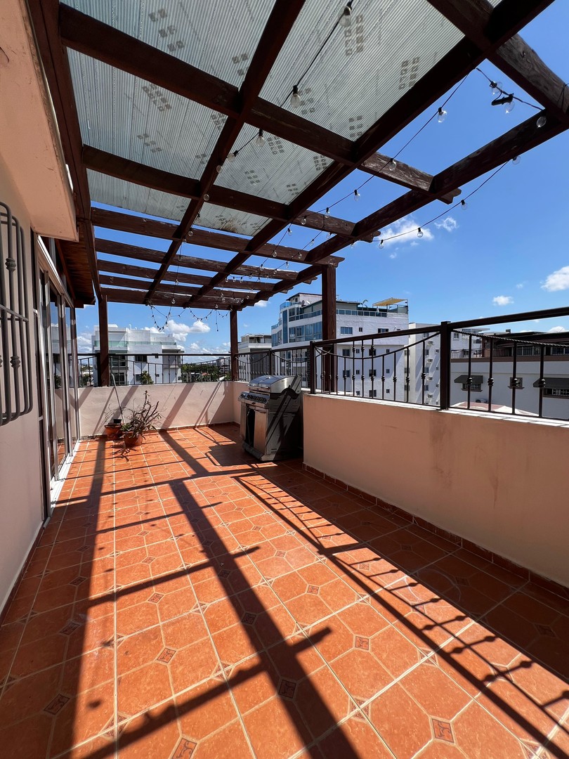 penthouses - Apartamento tipo PH en el millón
Consta con las siguientes características
234mt 2