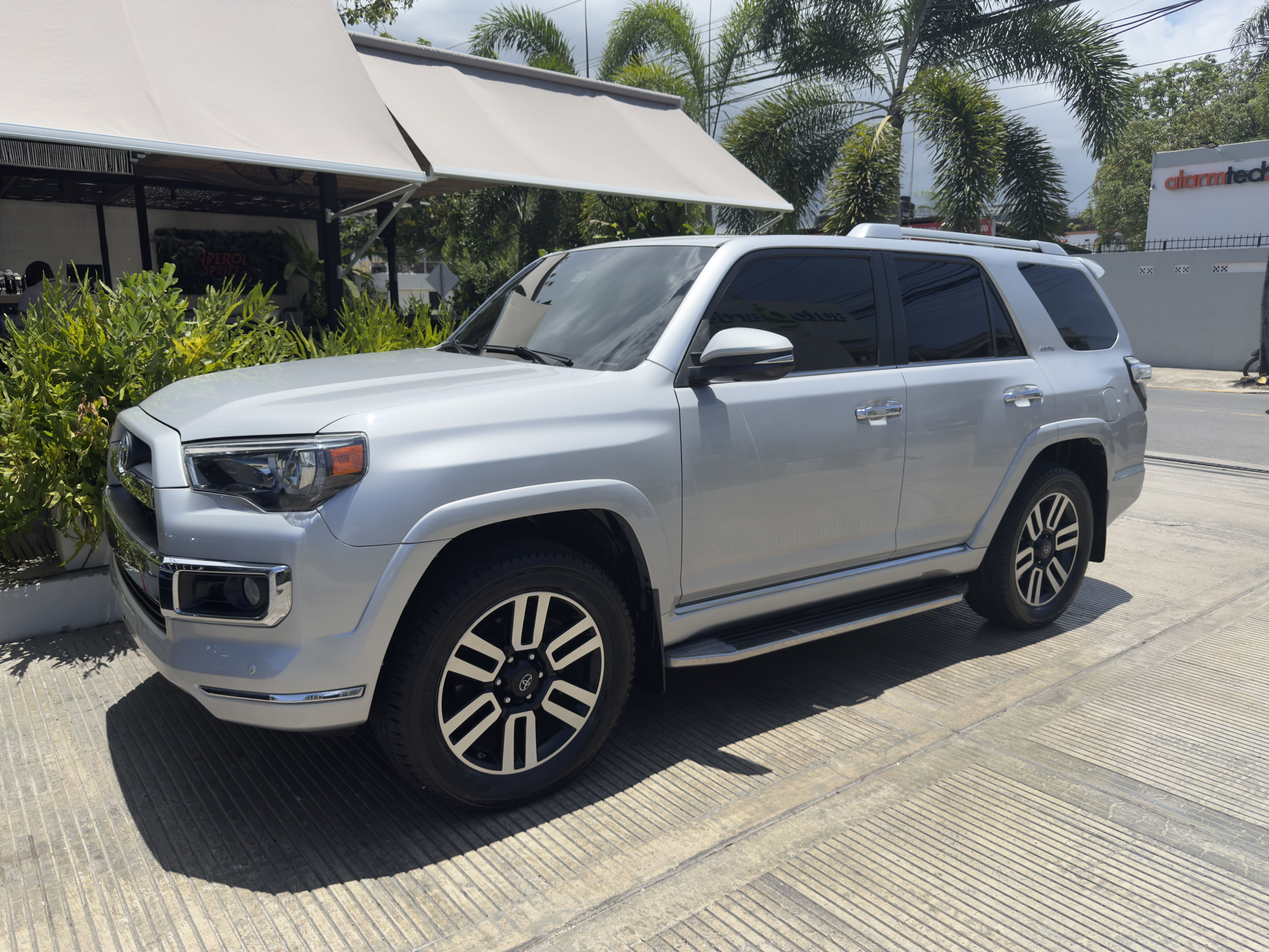 jeepetas y camionetas - Toyota 4Runner 2014 Limited  0