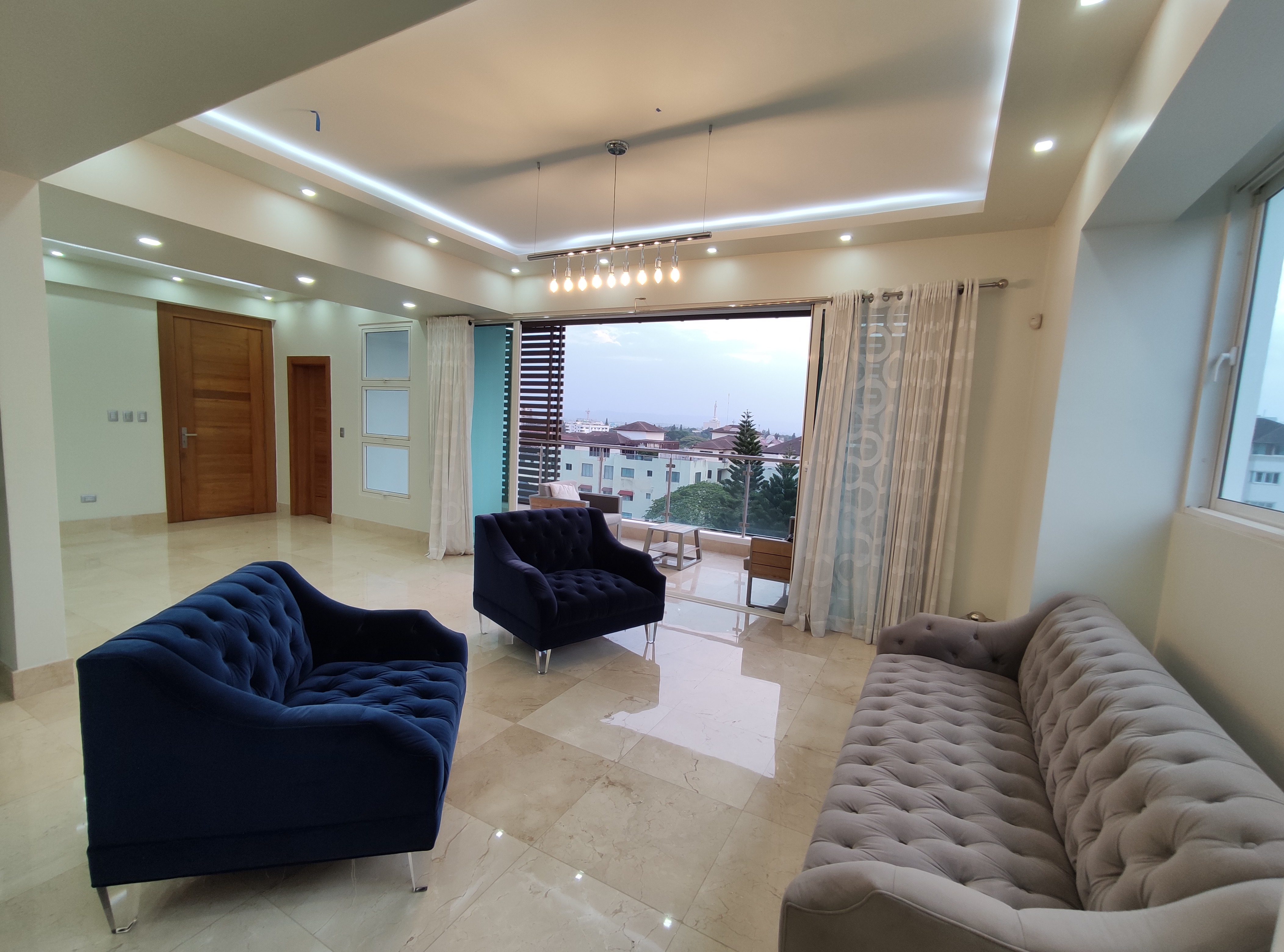 apartamentos - Séptimo nivel de venta en La Esmeralda 7