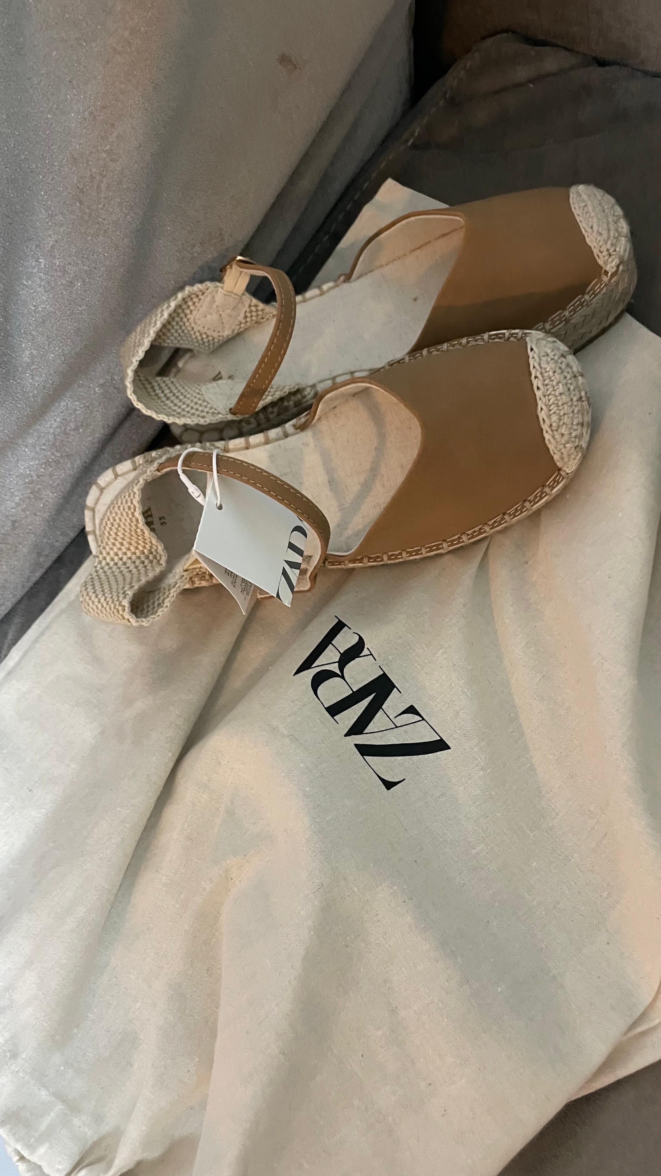 ropa y zapatos - zapatos nuevos de Zara talla 33 de niña  1