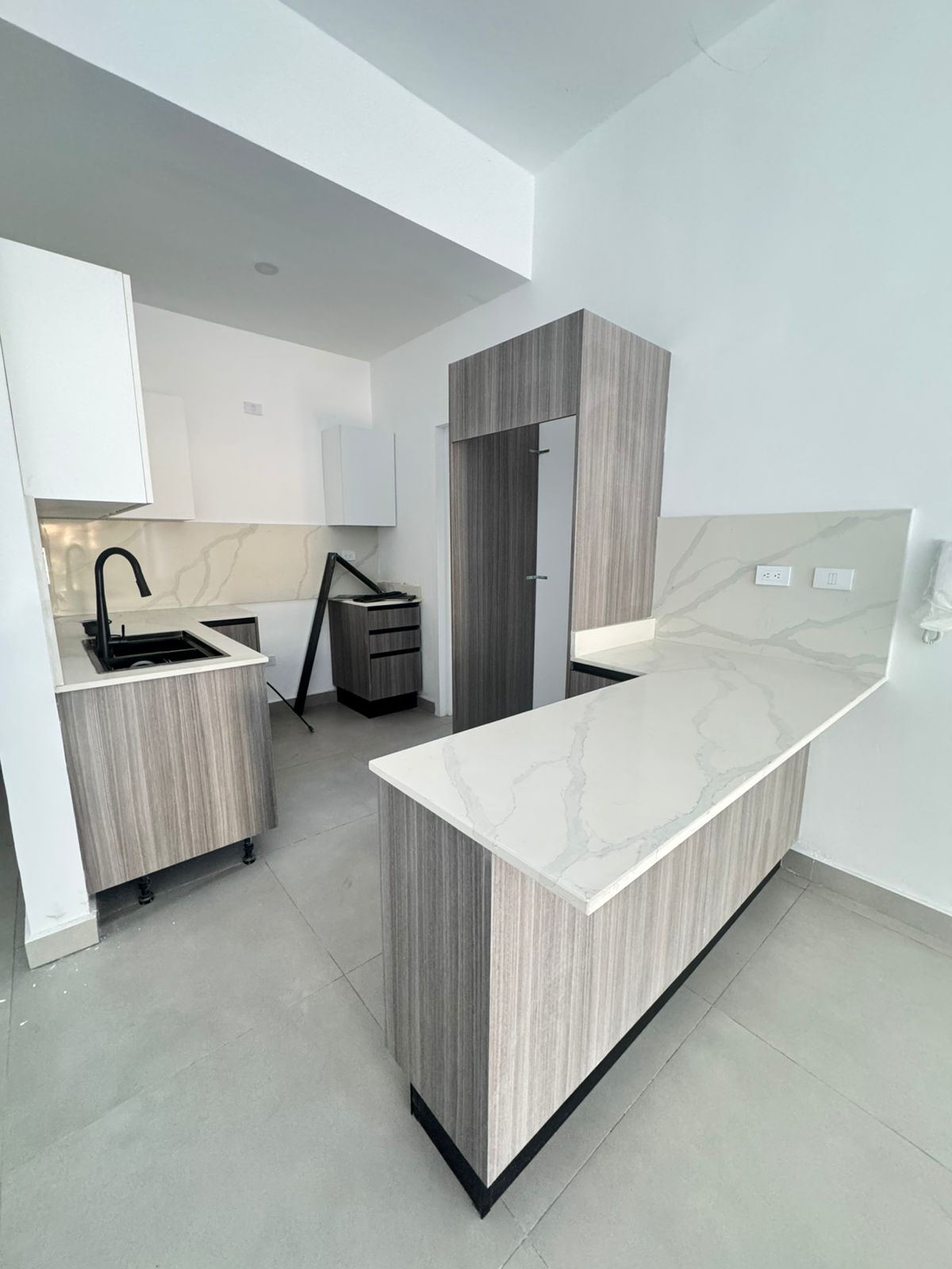apartamentos - Venta de Apartamento en el Naco 0