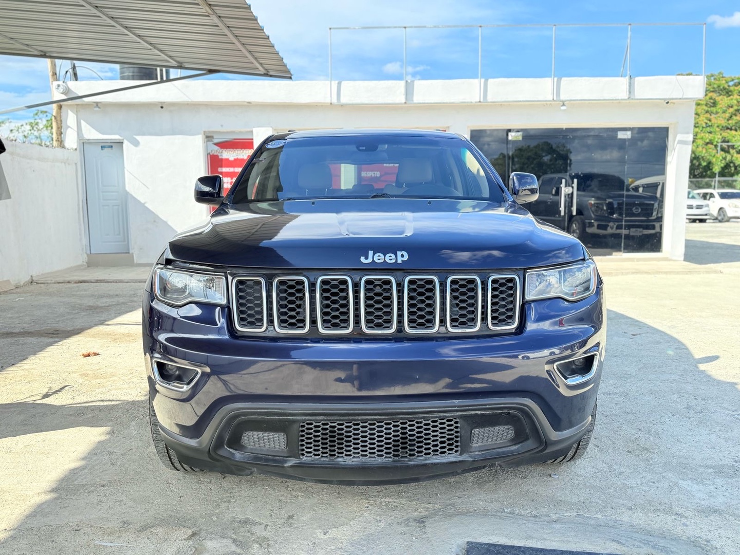 jeepetas y camionetas - Jeep Grand Cherokee 2018 Laredo 4x4 