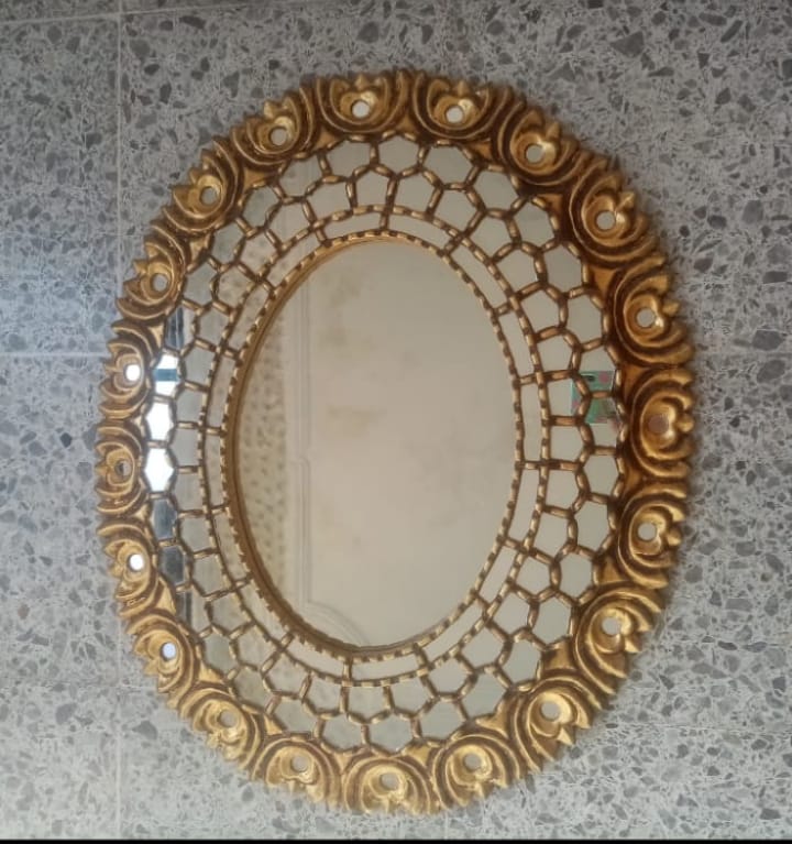 decoración y accesorios - Espejo Dorado Decorativo De Lujo Hermosos Detalles 0