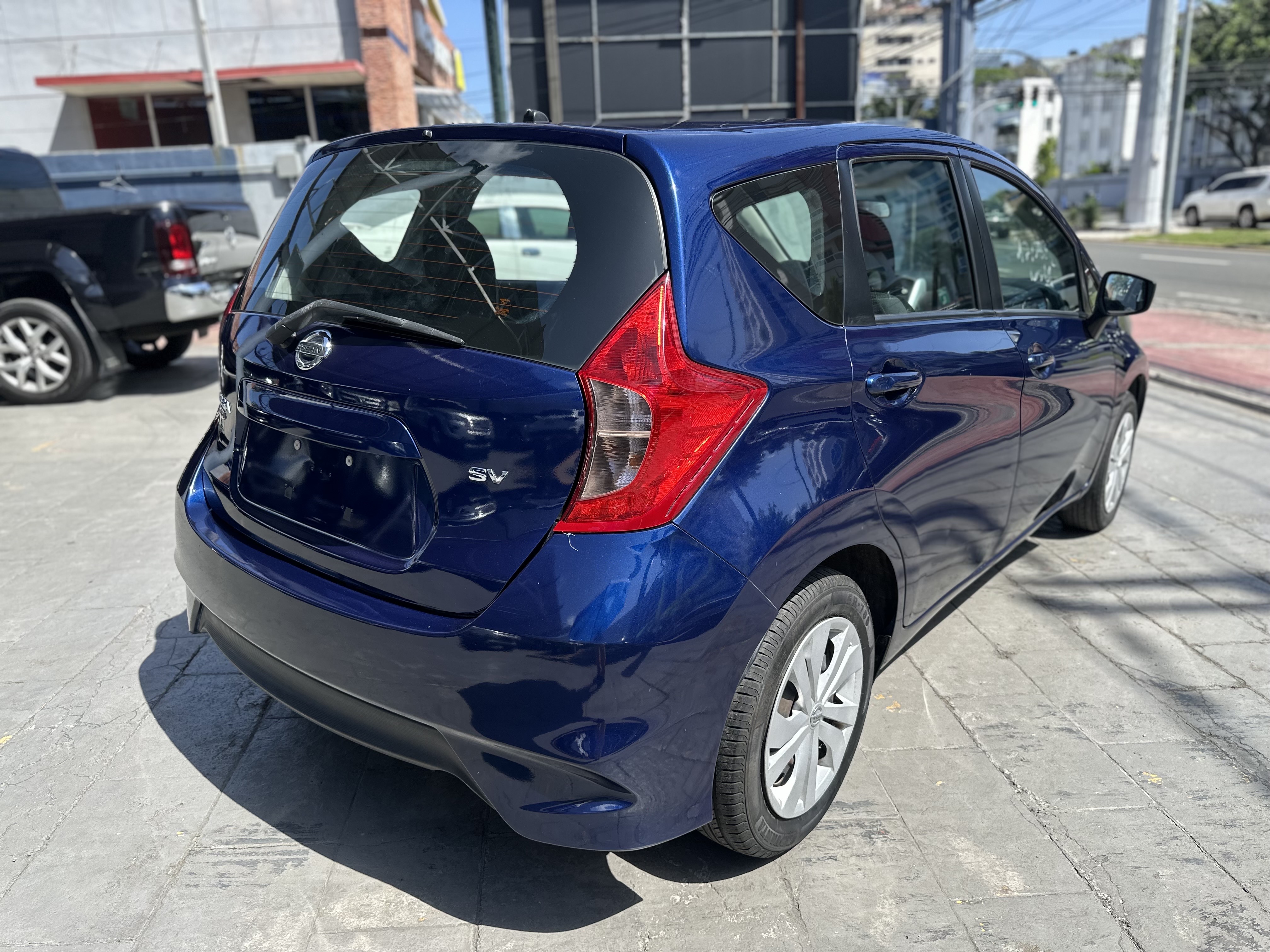 carros - NISSAN VERSA NOTE SV 2019  4