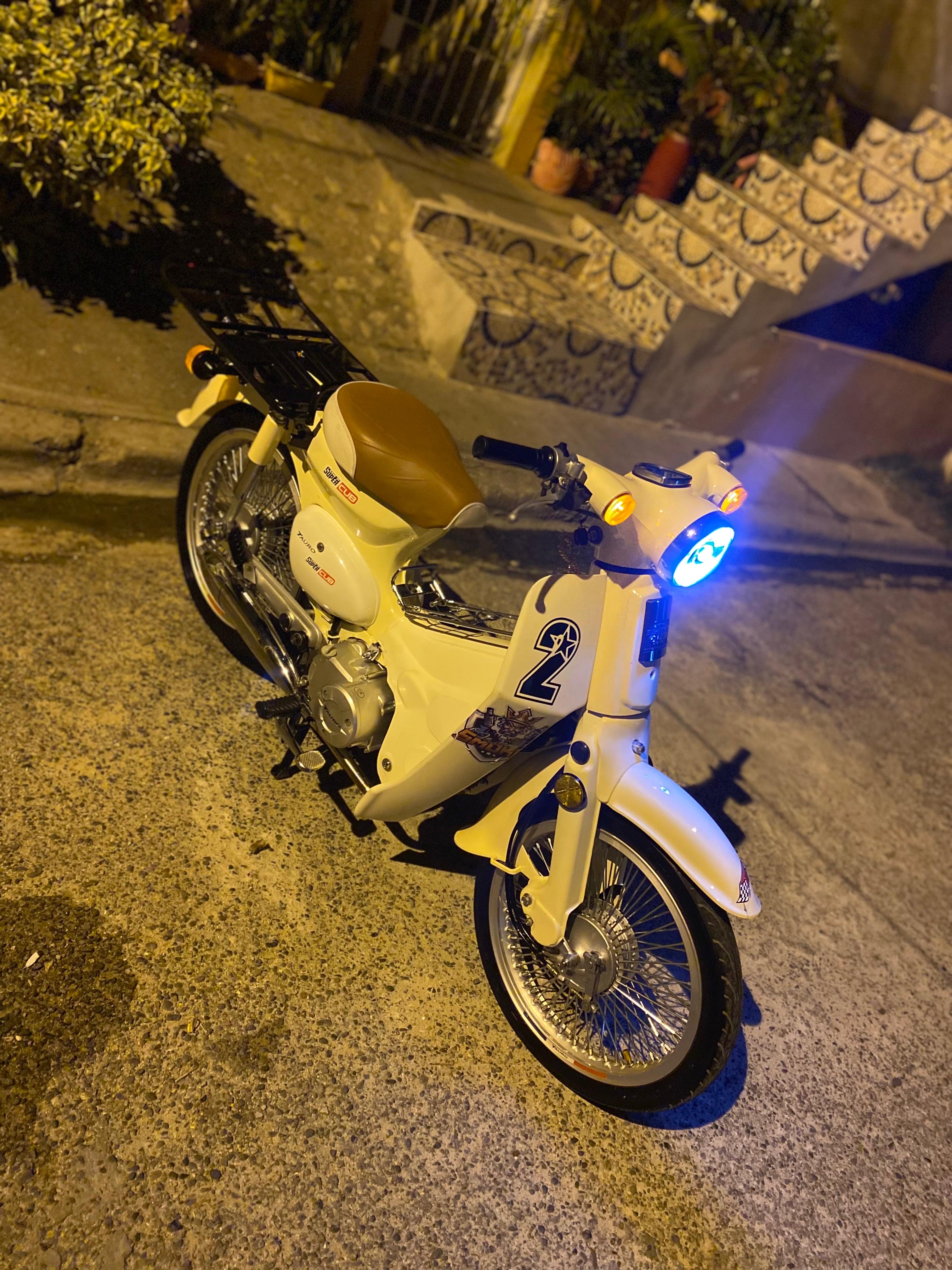 motores y pasolas - Tauro super cub 110  0