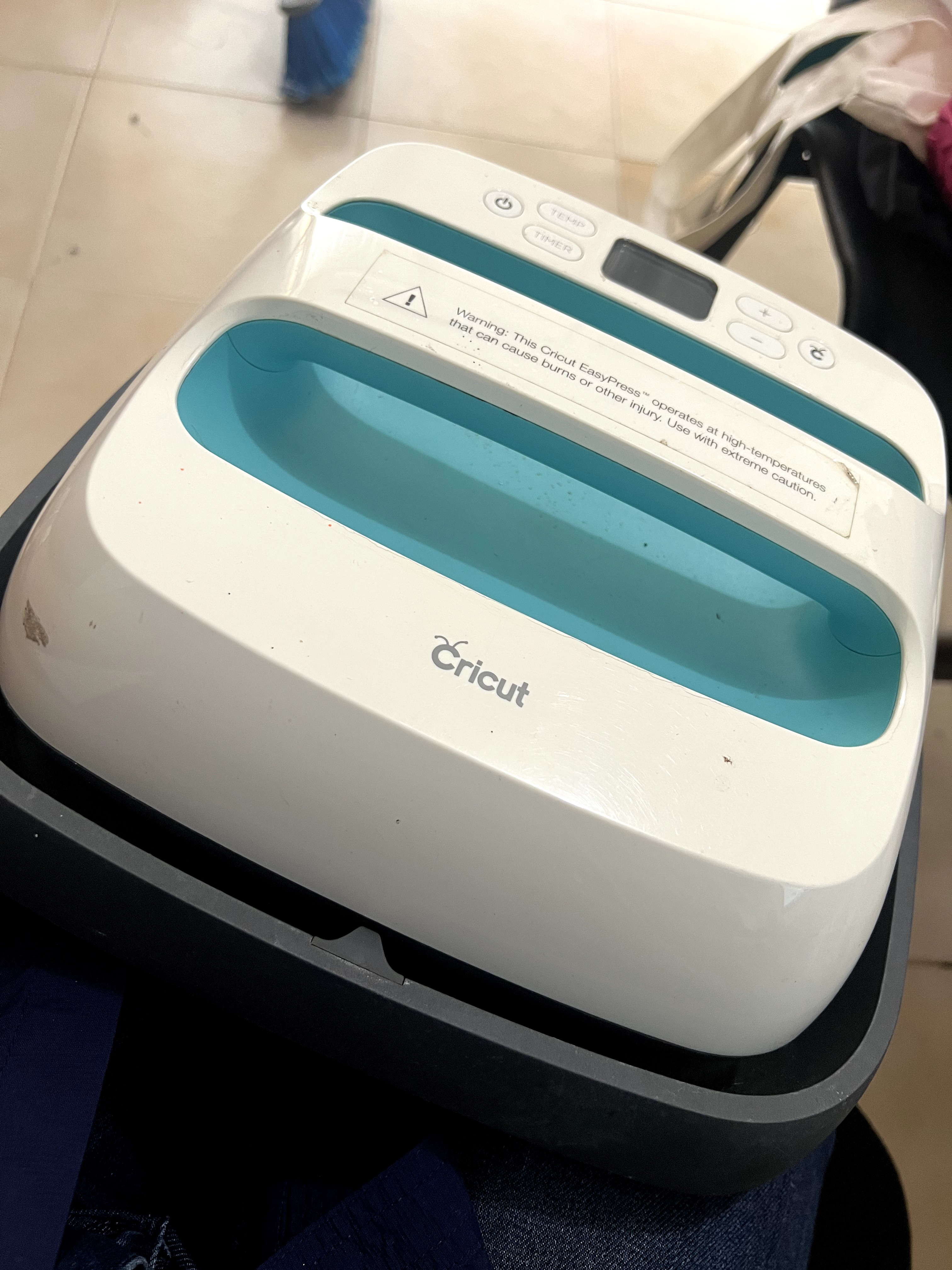 equipos profesionales - VENDO PLANCHA CRICUT  3