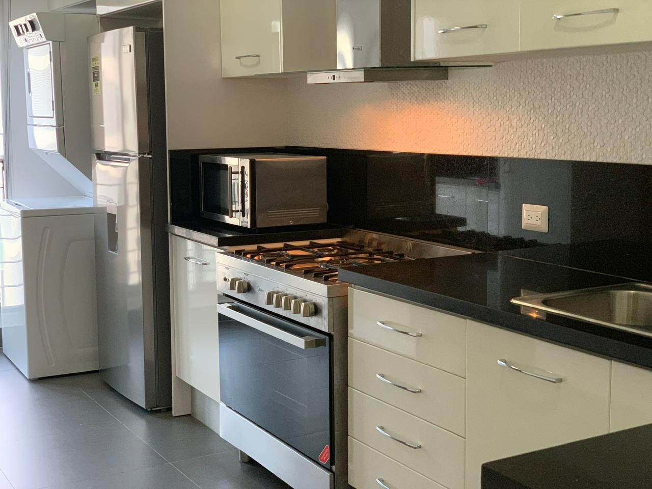 apartamentos - Apartamento en venta y renta en torre en piantini  2