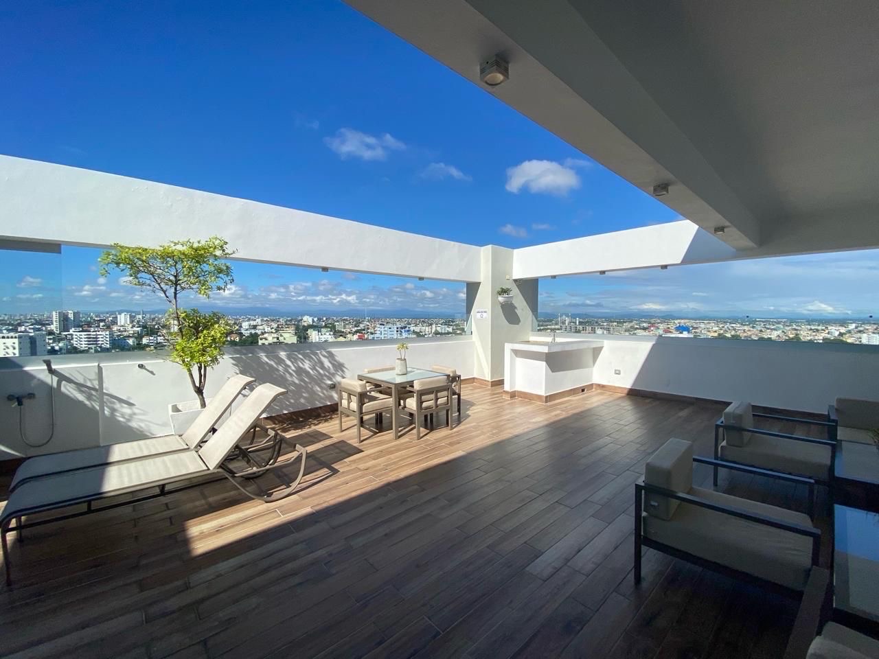 apartamentos - venta de penthouse en Merlot 3 Alma Rosa 1 de 336mts con jacuzzi Santo Domingo  2