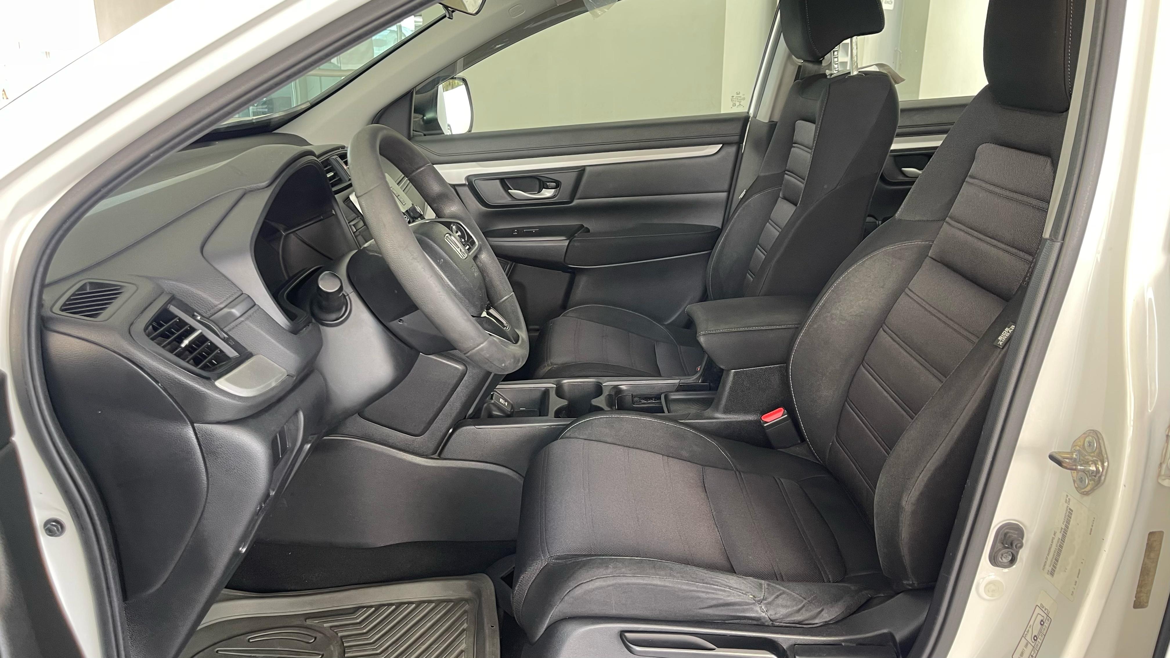 jeepetas y camionetas - Honda CRV LX 2018 9