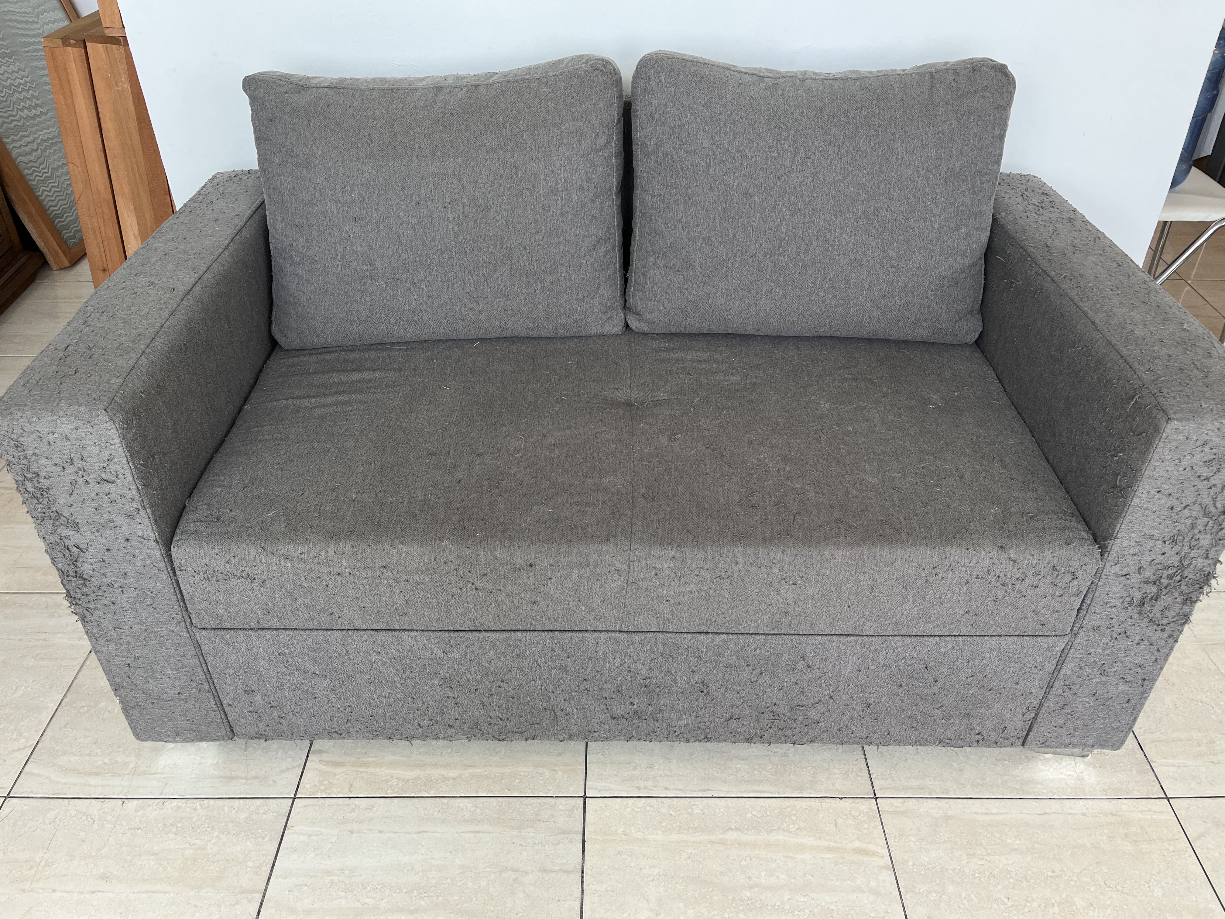 muebles y colchones - Para Tapizar Mueble de 2 plazas. Precio negociable.  2