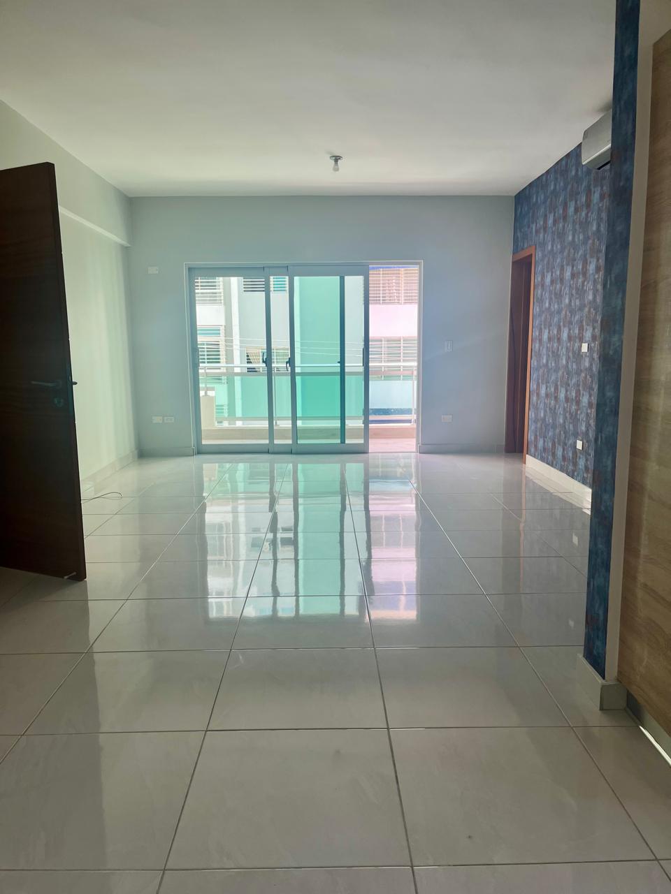 apartamentos - Se Vende En Piantini  5