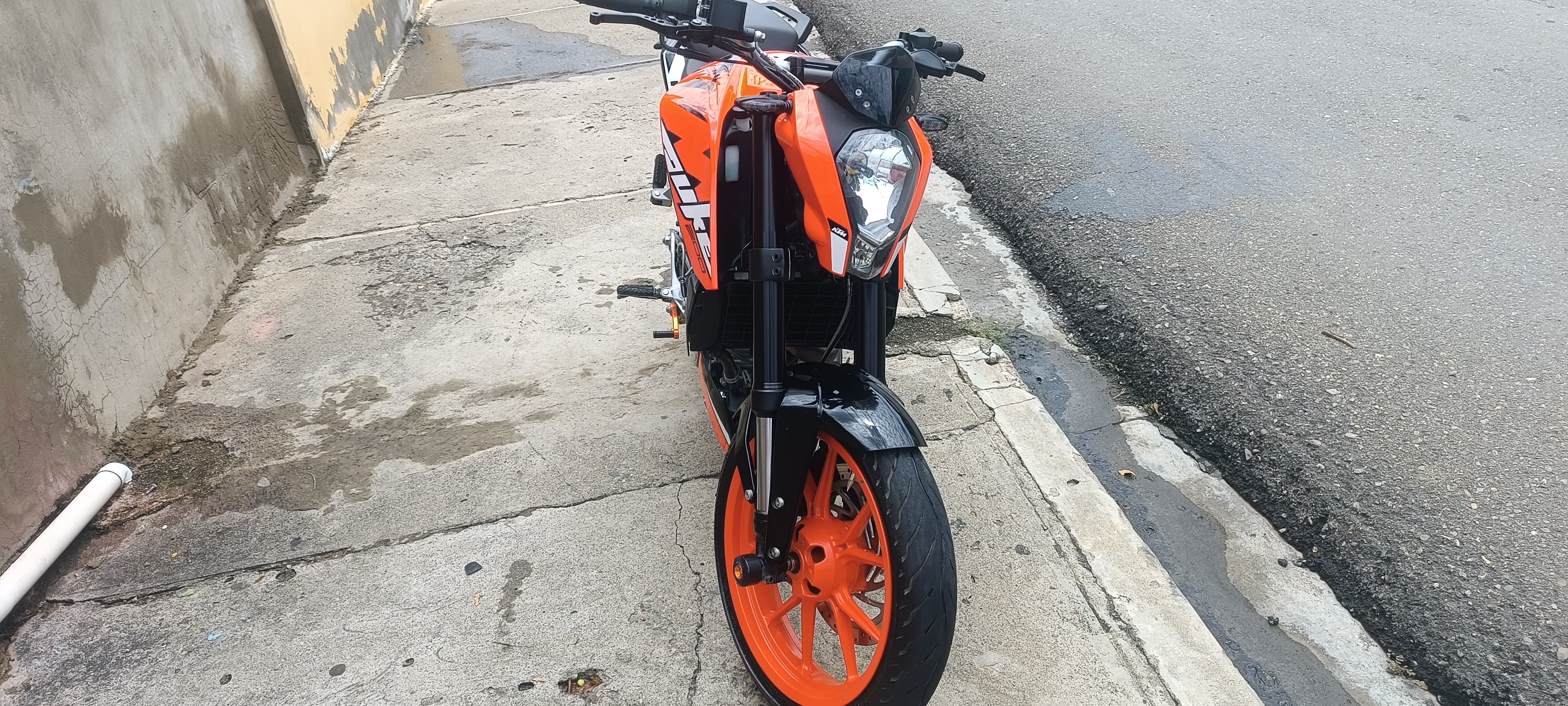 motores y pasolas - ¡KTM Duke 200 2020 a buen precio! 2